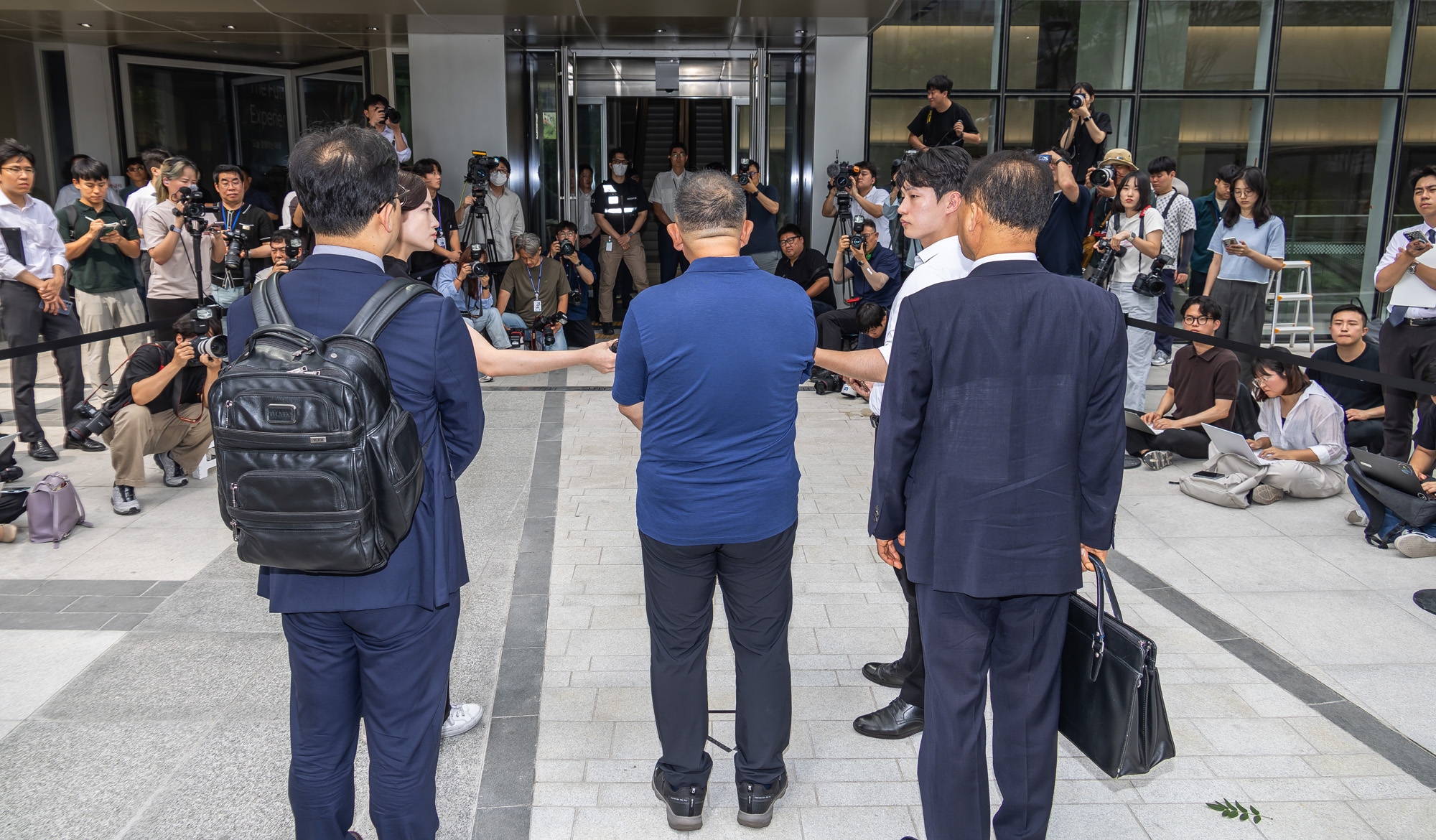 사회;인물;명태균;정치브로커;국민의힘공천개입의혹;명태균게이트;명태균뇌물공여혐의;김건희특검사무실