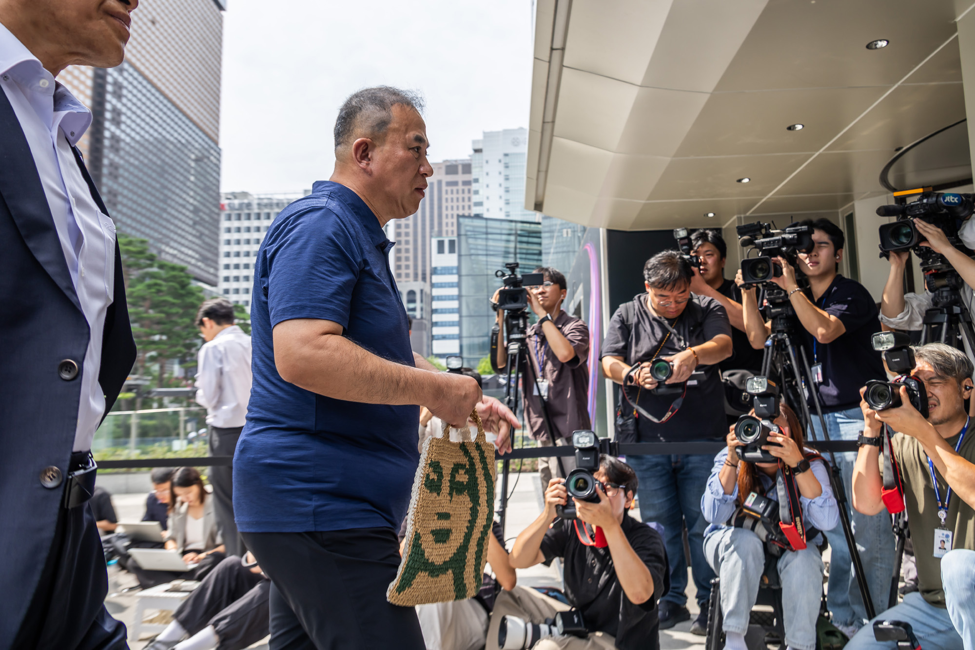 사회;인물;명태균;정치브로커;국민의힘공천개입의혹;명태균게이트;명태균뇌물공여혐의;김건희특검사무실