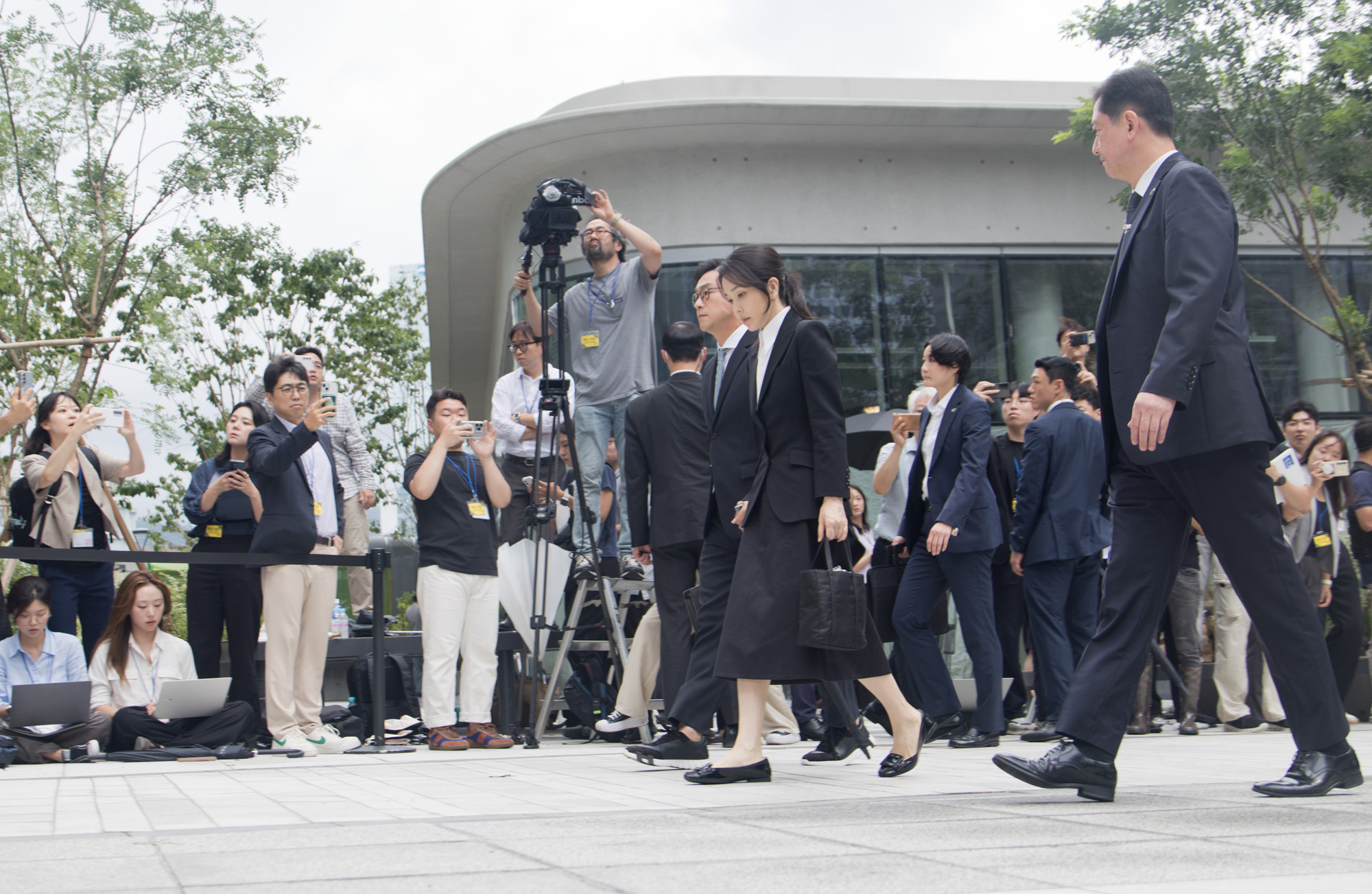 정치;특검;김건희;소환;출석