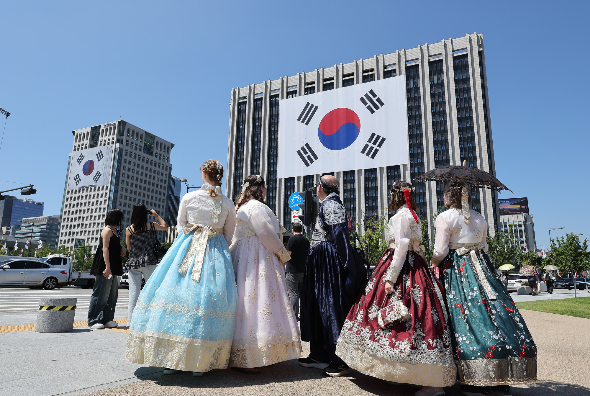 태극기 광복절 김구 광화문