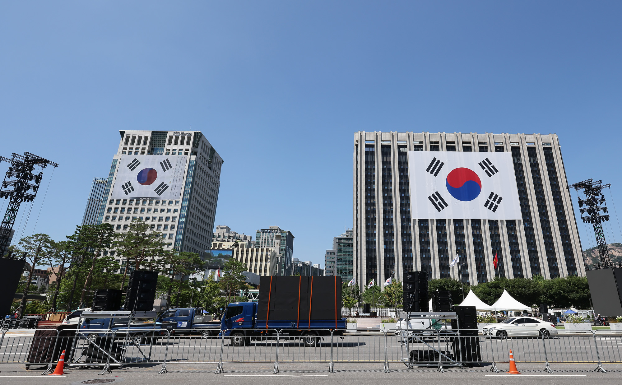 태극기 광복절 김구 광화문