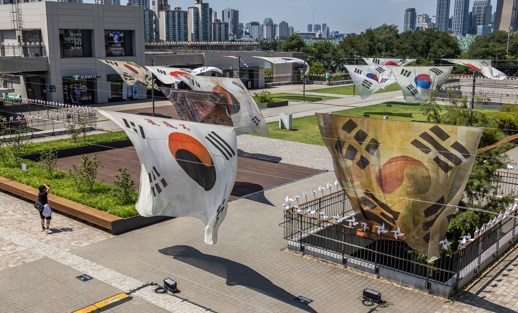 사회;역사;광복절;광복80주년;독립운동태극기;시대별태극기전시;노들섬태극기전시;대형태극기