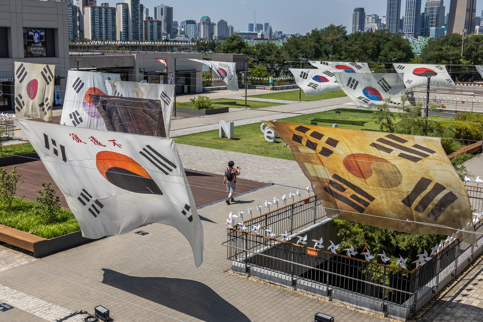 사회;역사;광복절;광복80주년;독립운동태극기;시대별태극기전시;노들섬태극기전시;대형태극기