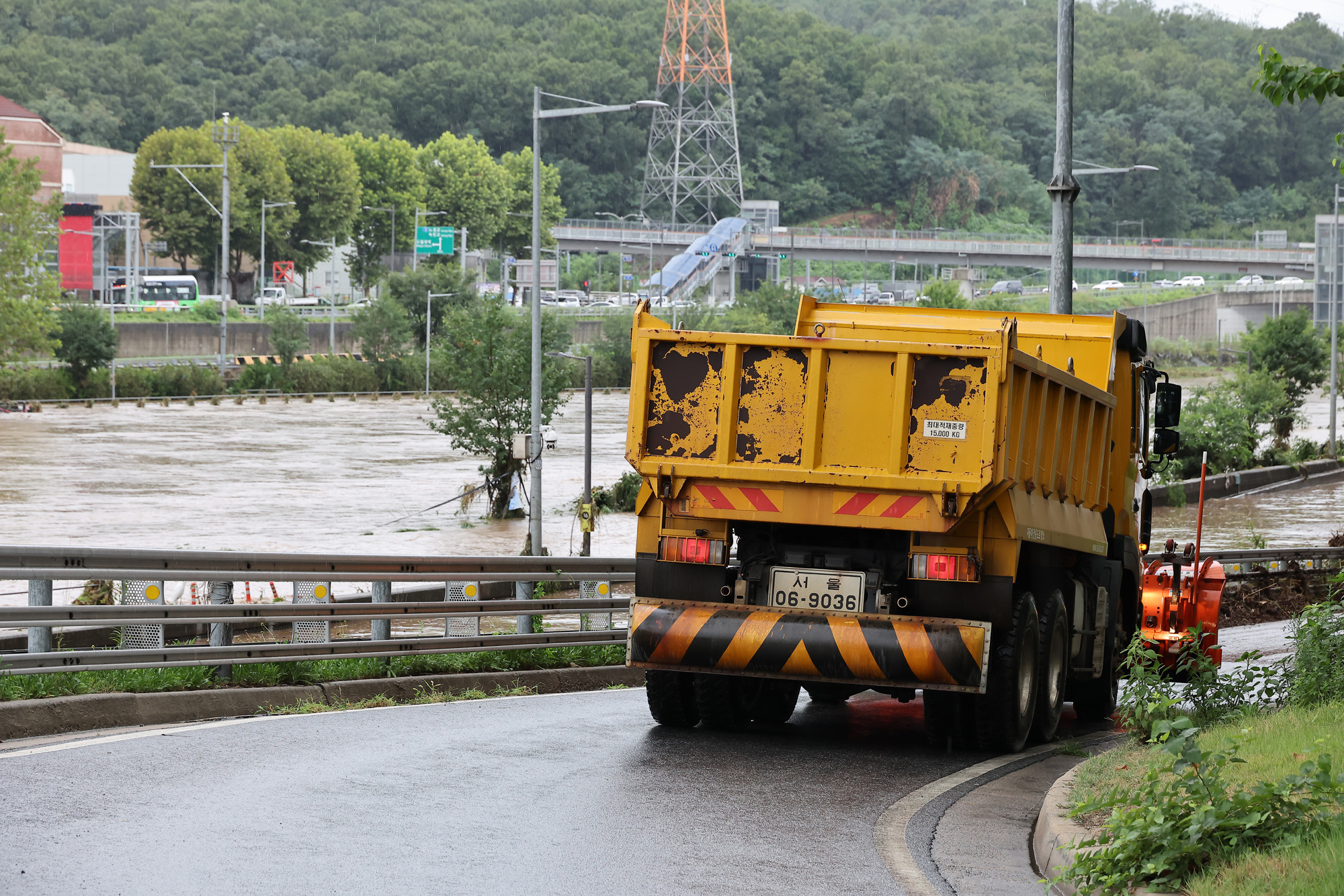 동부간선도로 폭우 도로통제