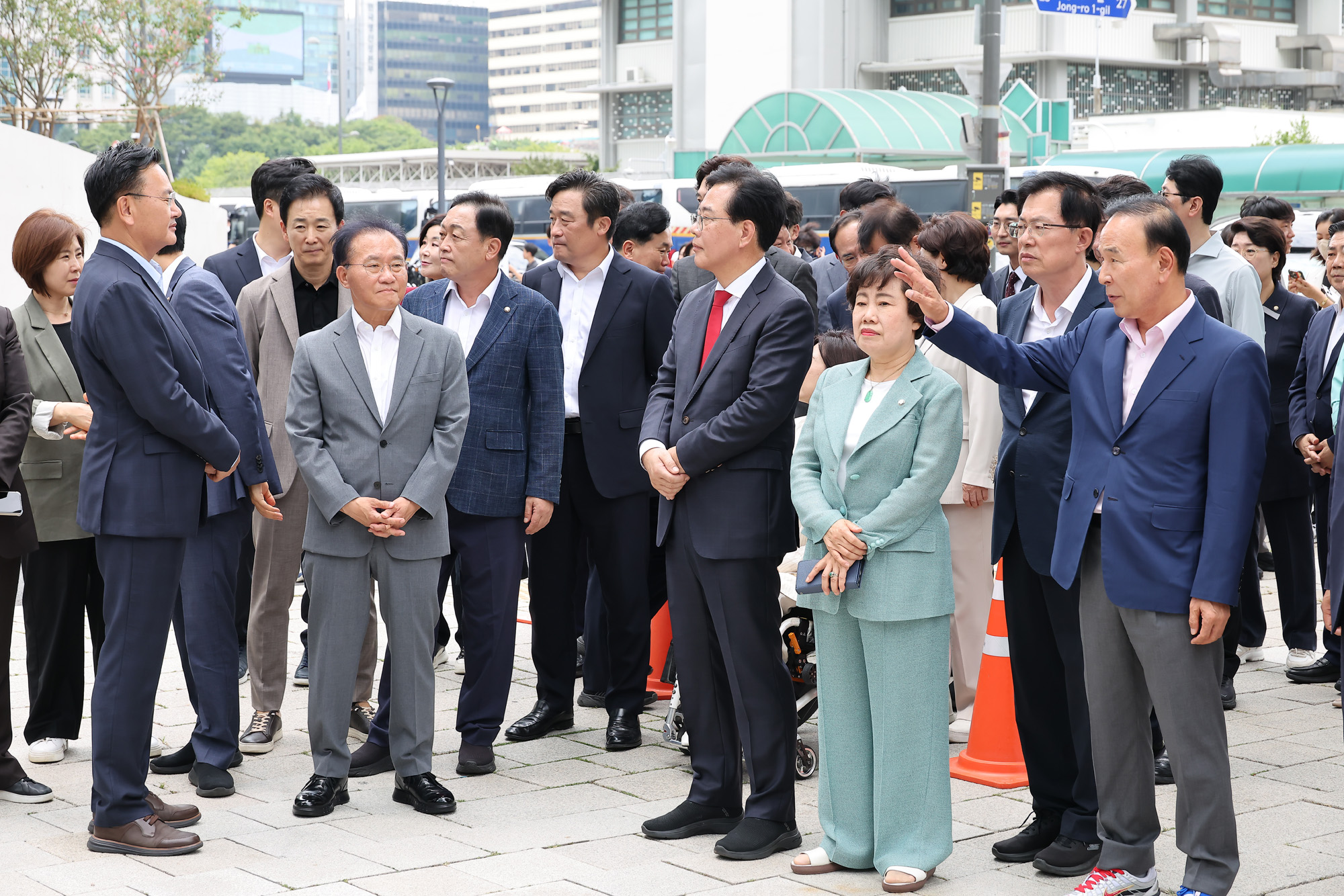 국민의힘 의원총회 비상 김건의 특검 광화문