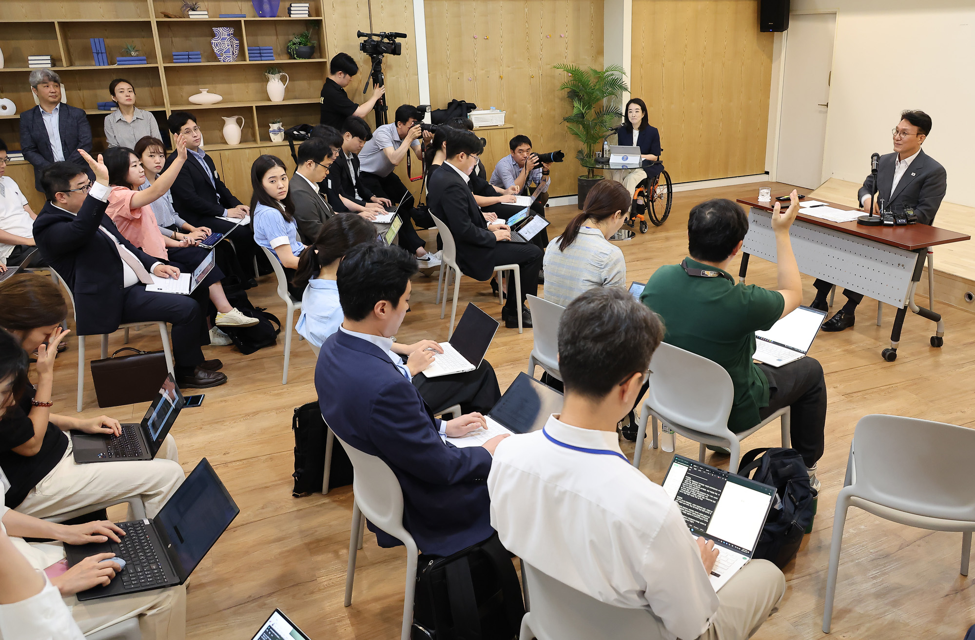 김민석 국무총리 기자간담회