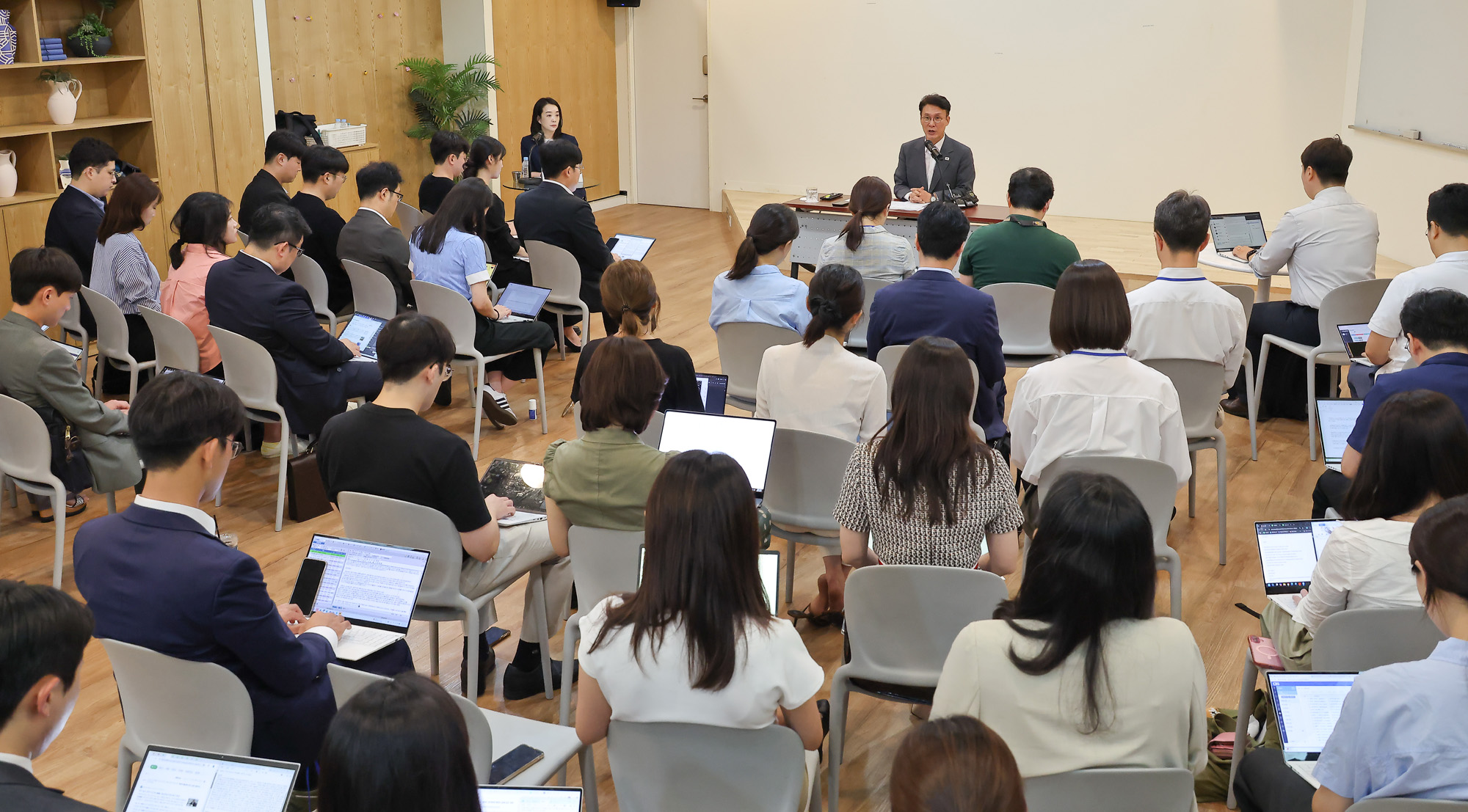 김민석 국무총리 기자간담회