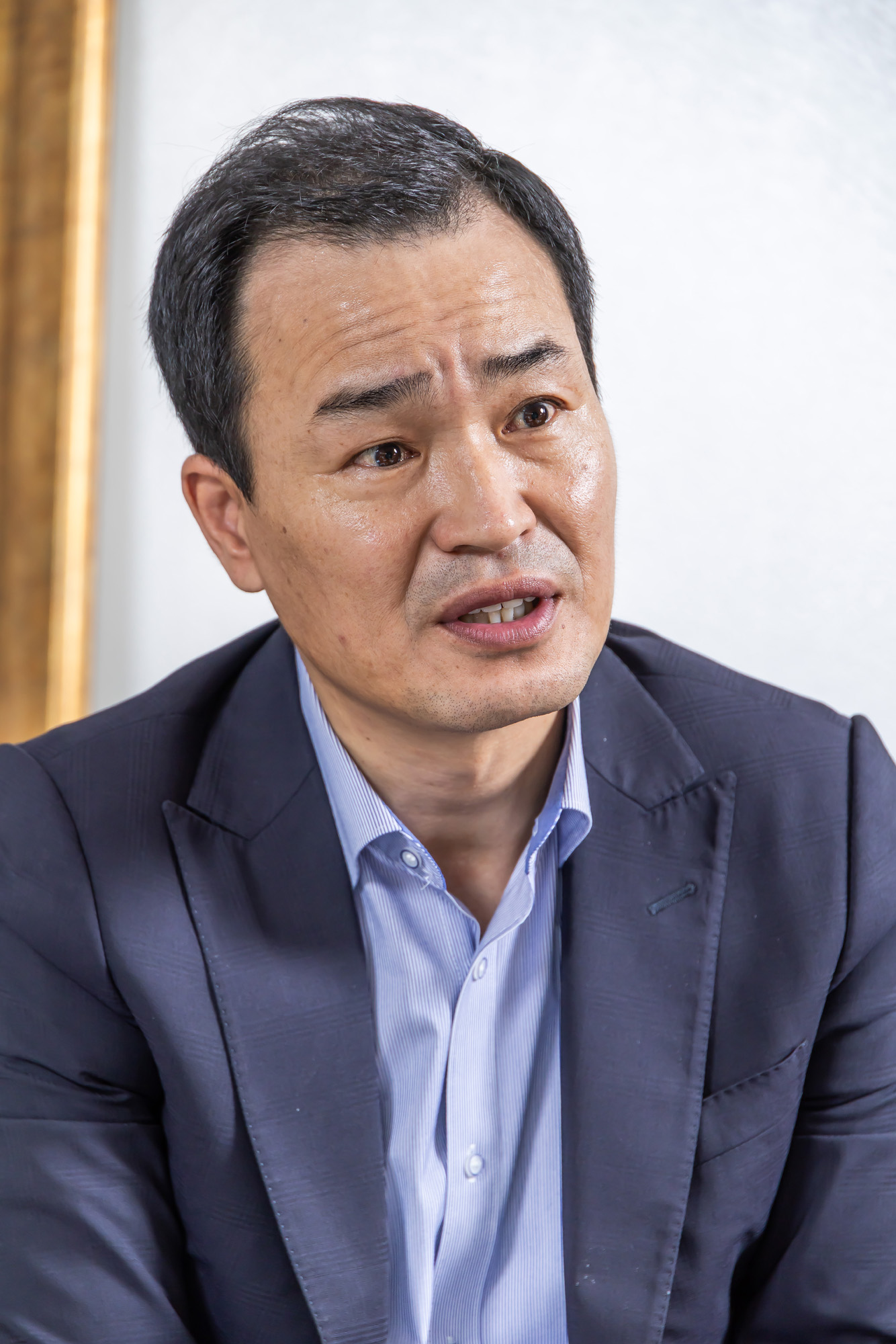 경제;기업;하청;협력업체;LX하우시스;유리제조업;현글라스;건축자재;lg하우시스협력사;창호생산업체;김현수대표