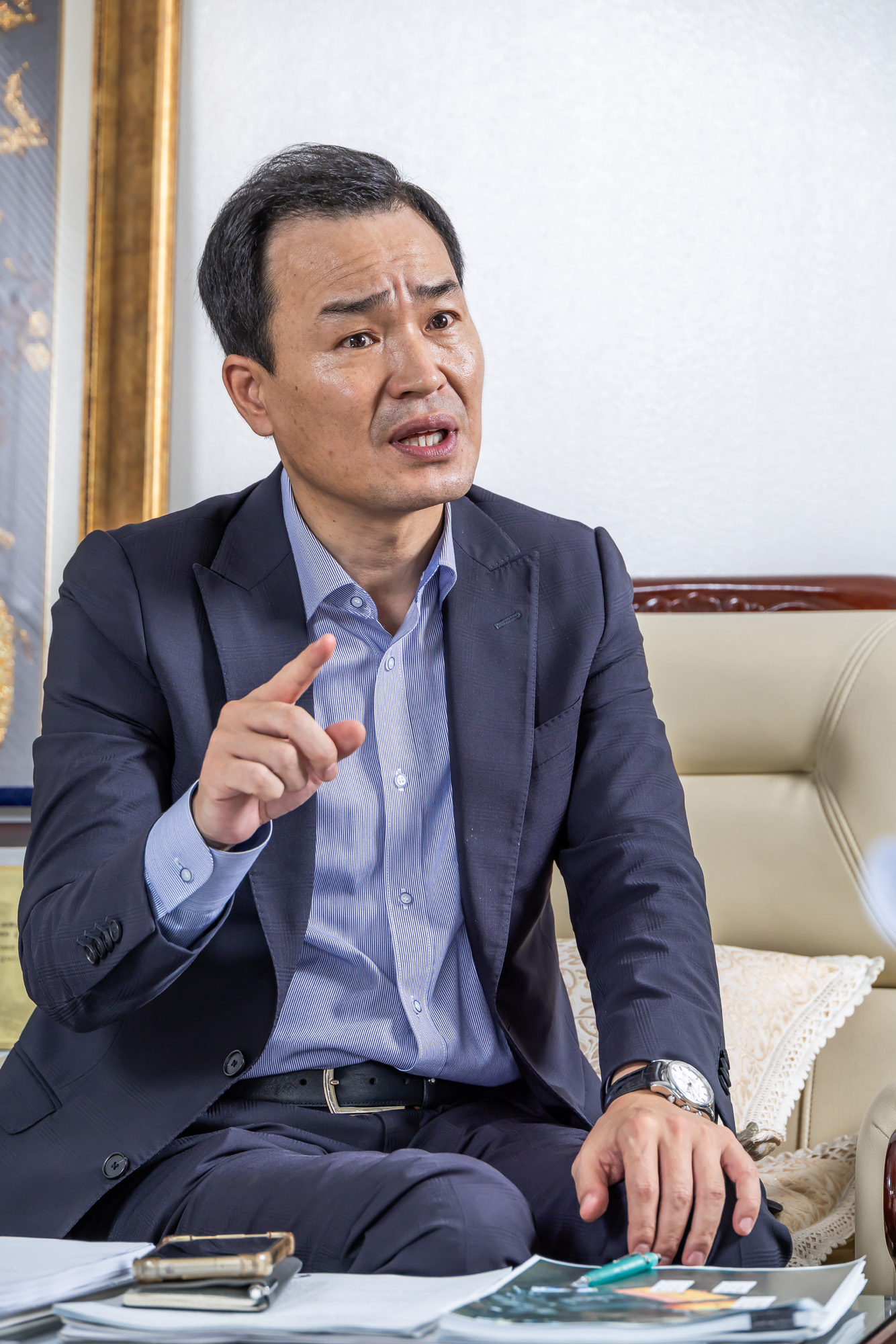 경제;기업;하청;협력업체;LX하우시스;유리제조업;현글라스;건축자재;lg하우시스협력사;창호생산업체;김현수대표