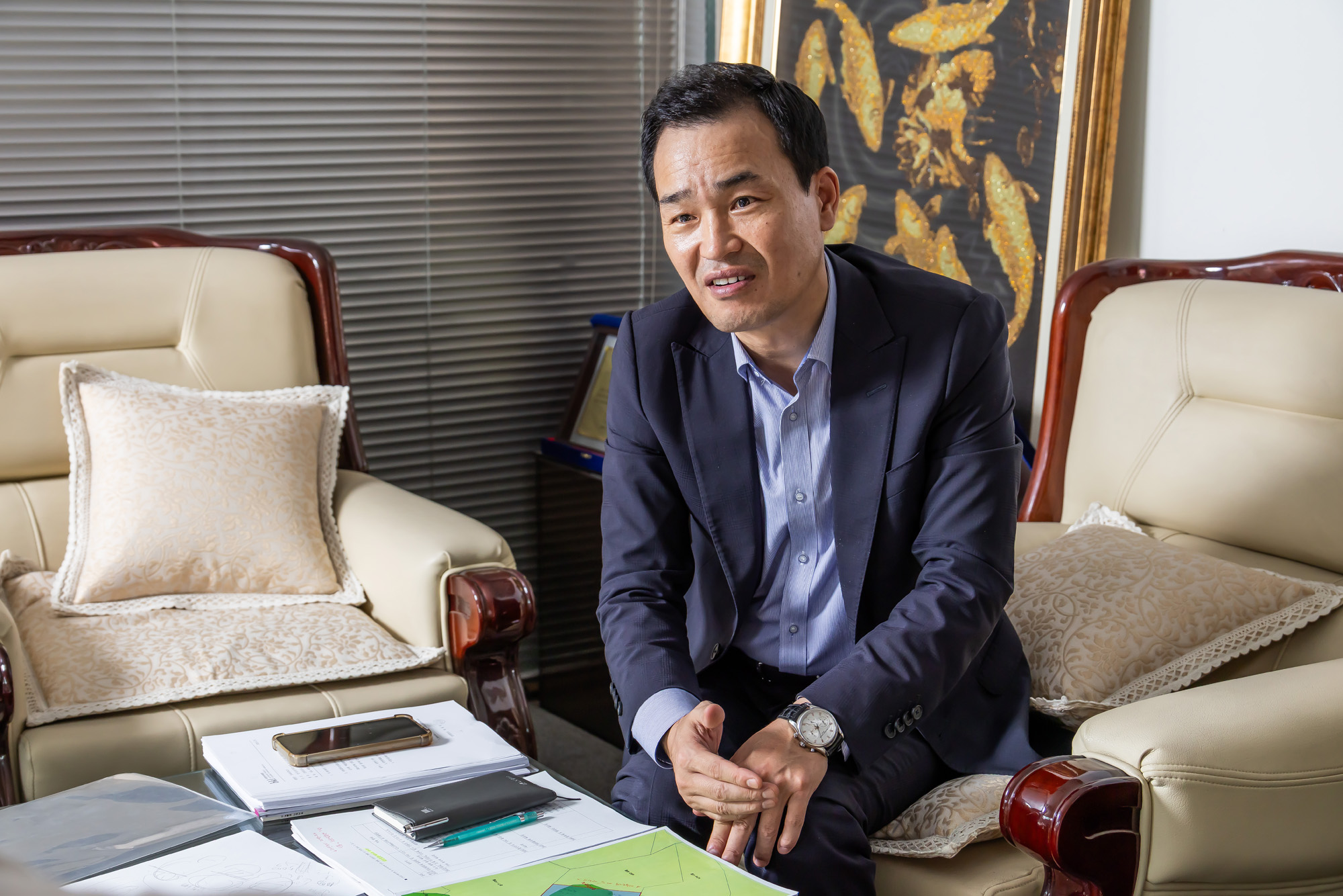 경제;기업;하청;협력업체;LX하우시스;유리제조업;현글라스;건축자재;lg하우시스협력사;창호생산업체;김현수대표