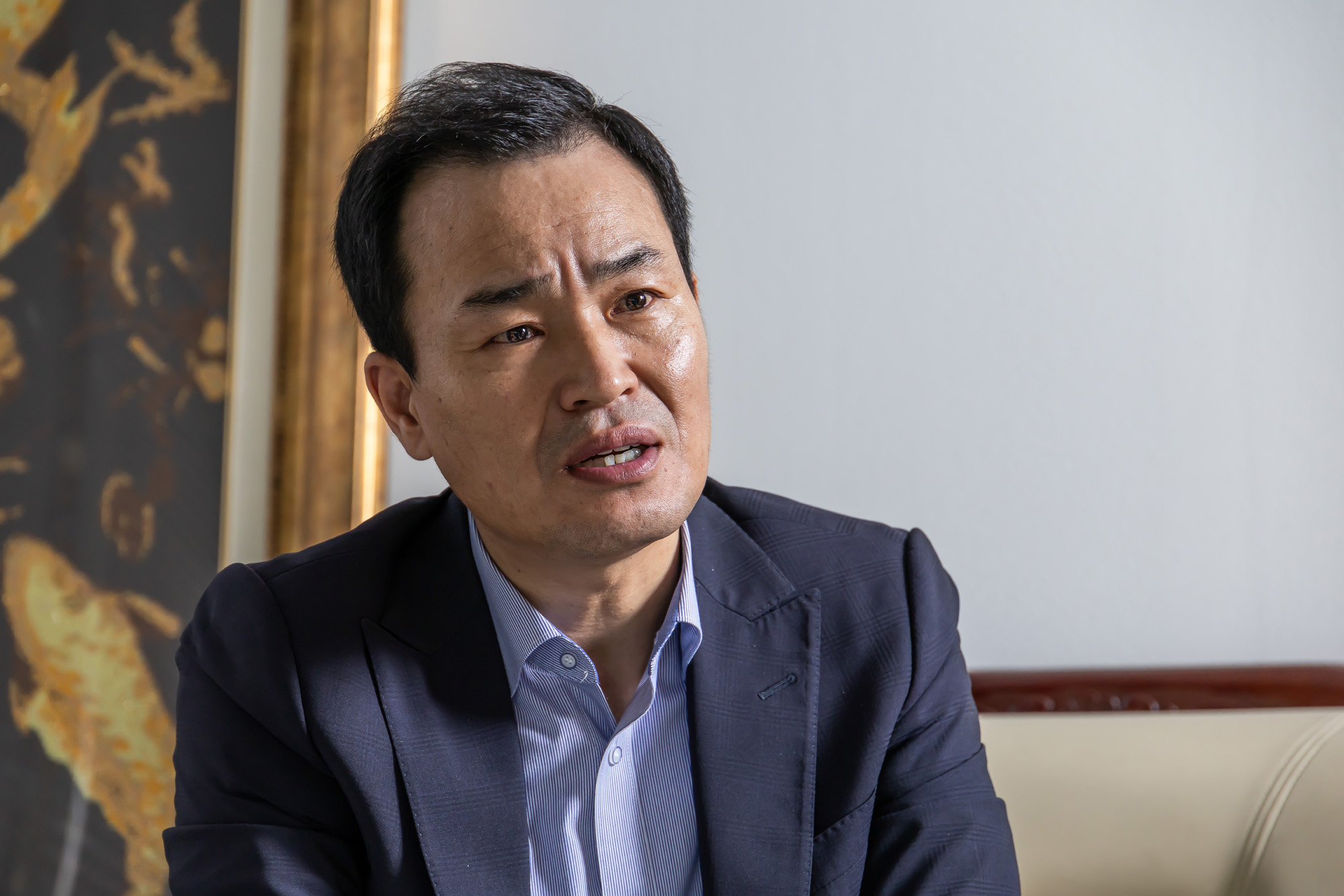 경제;기업;하청;협력업체;LX하우시스;유리제조업;현글라스;건축자재;lg하우시스협력사;창호생산업체;김현수대표