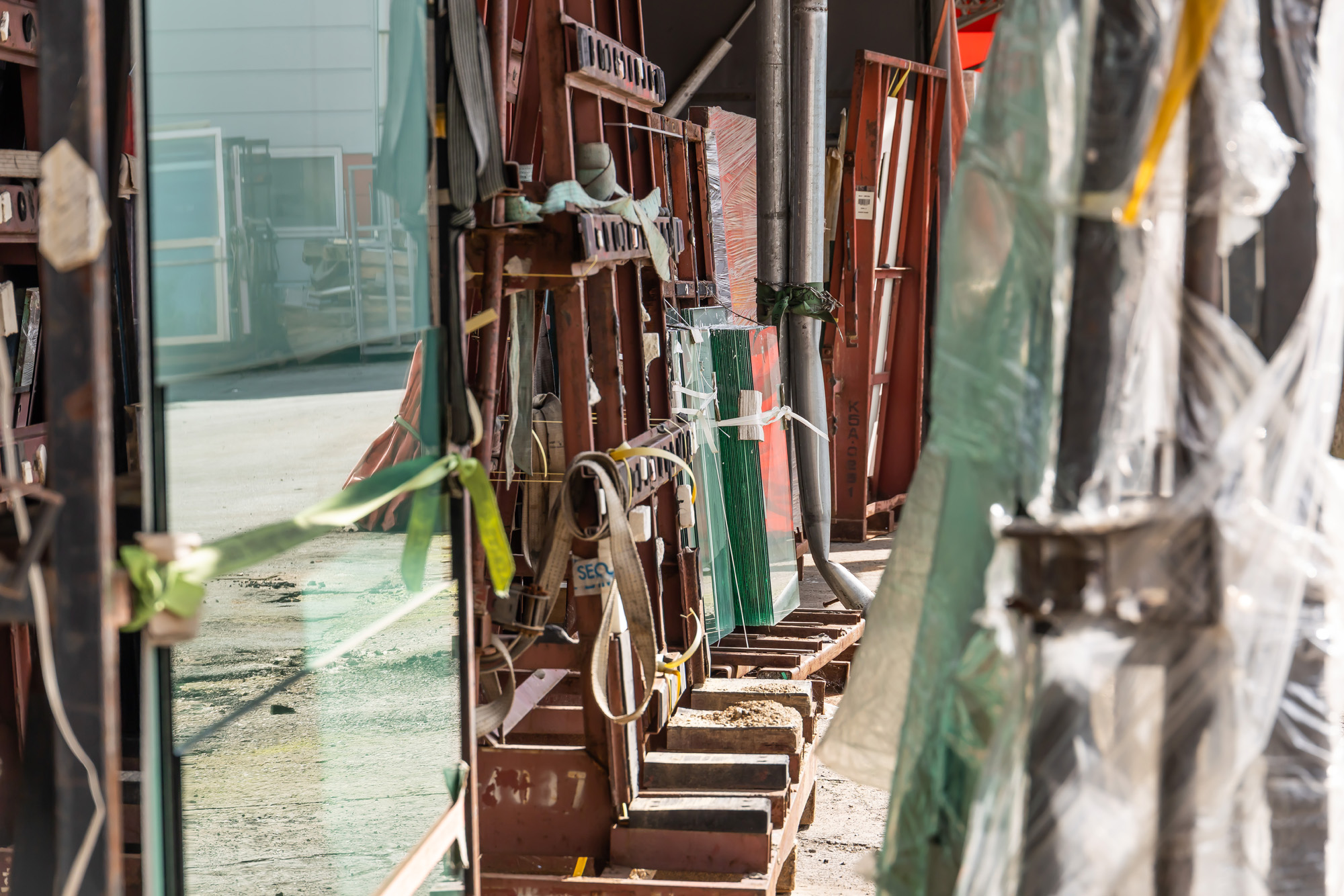 경제;기업;하청;협력업체;LX하우시스;유리제조업;현글라스;건축자재;lg하우시스협력사;창호생산업체;김현수대표
