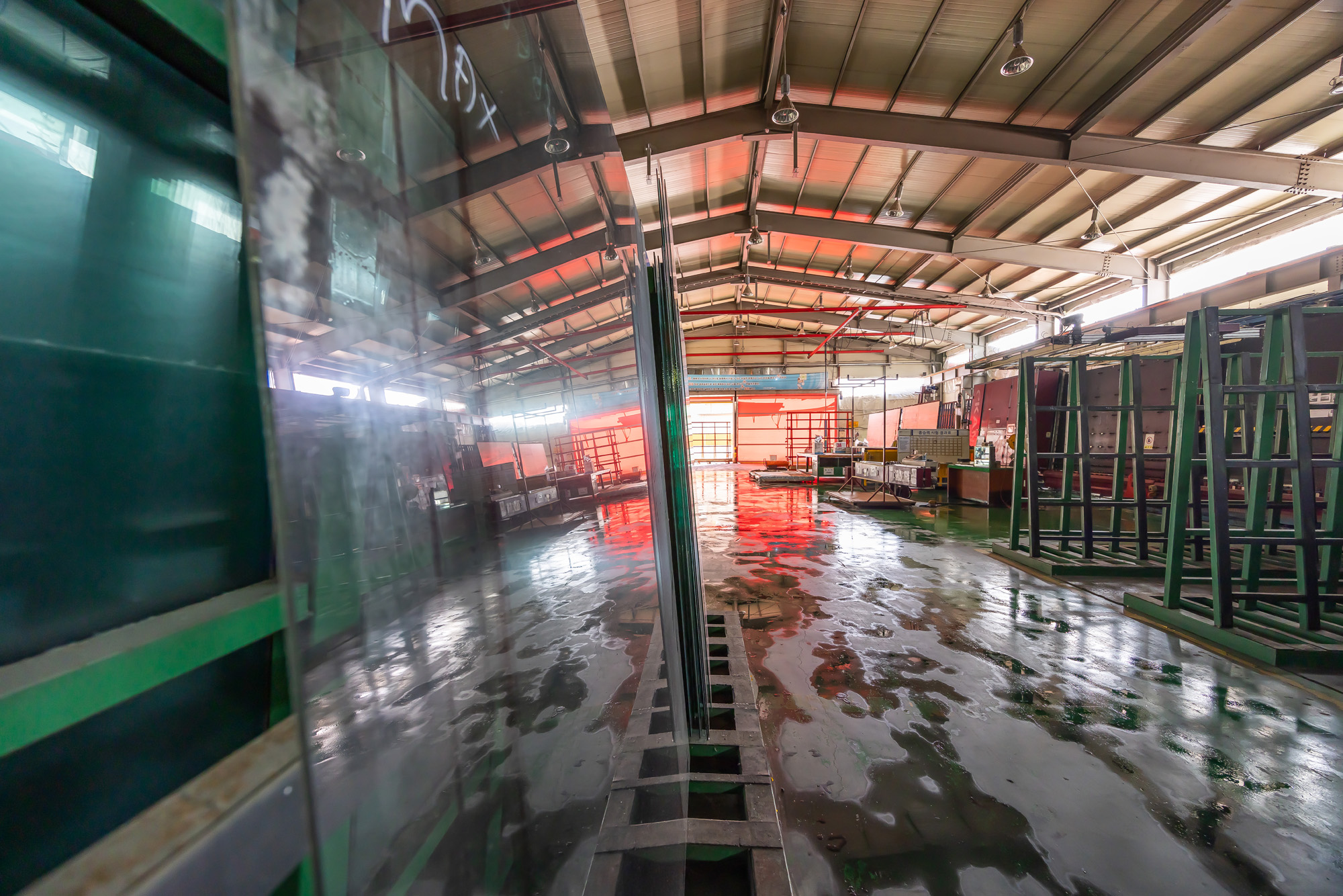 경제;기업;하청;협력업체;LX하우시스;유리제조업;현글라스;건축자재;lg하우시스협력사;창호생산업체;김현수대표