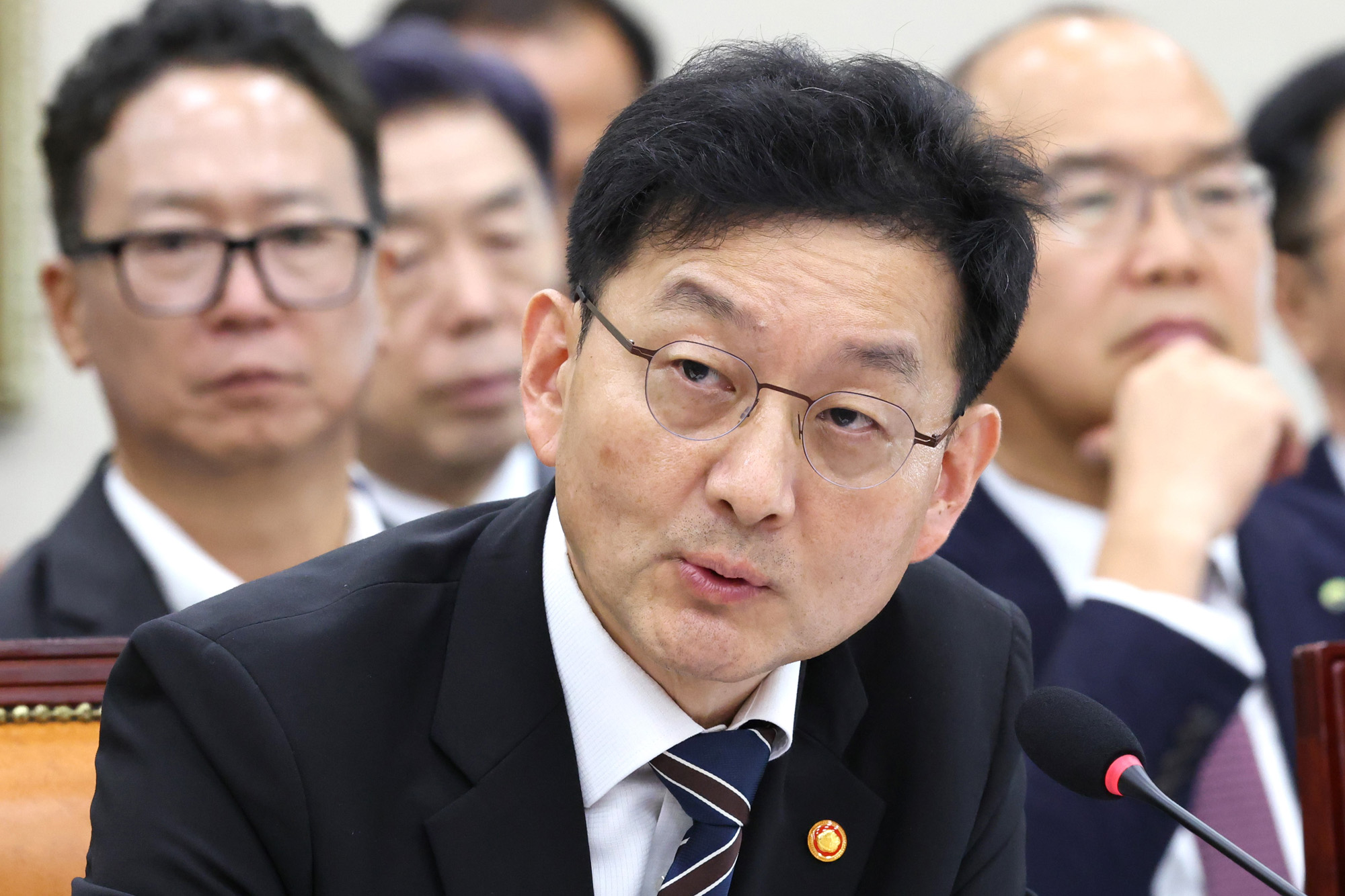 정치;국회;정무위원회;윤창렬 국무조정실장