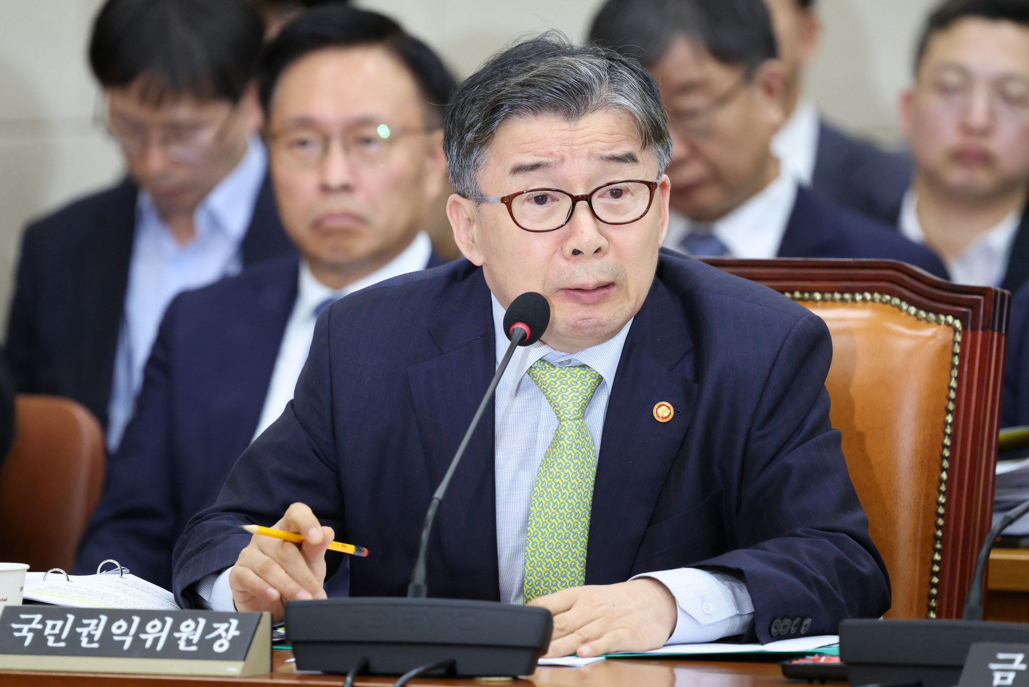 정치;국회;정무위원회;유철환 국민권익위원회