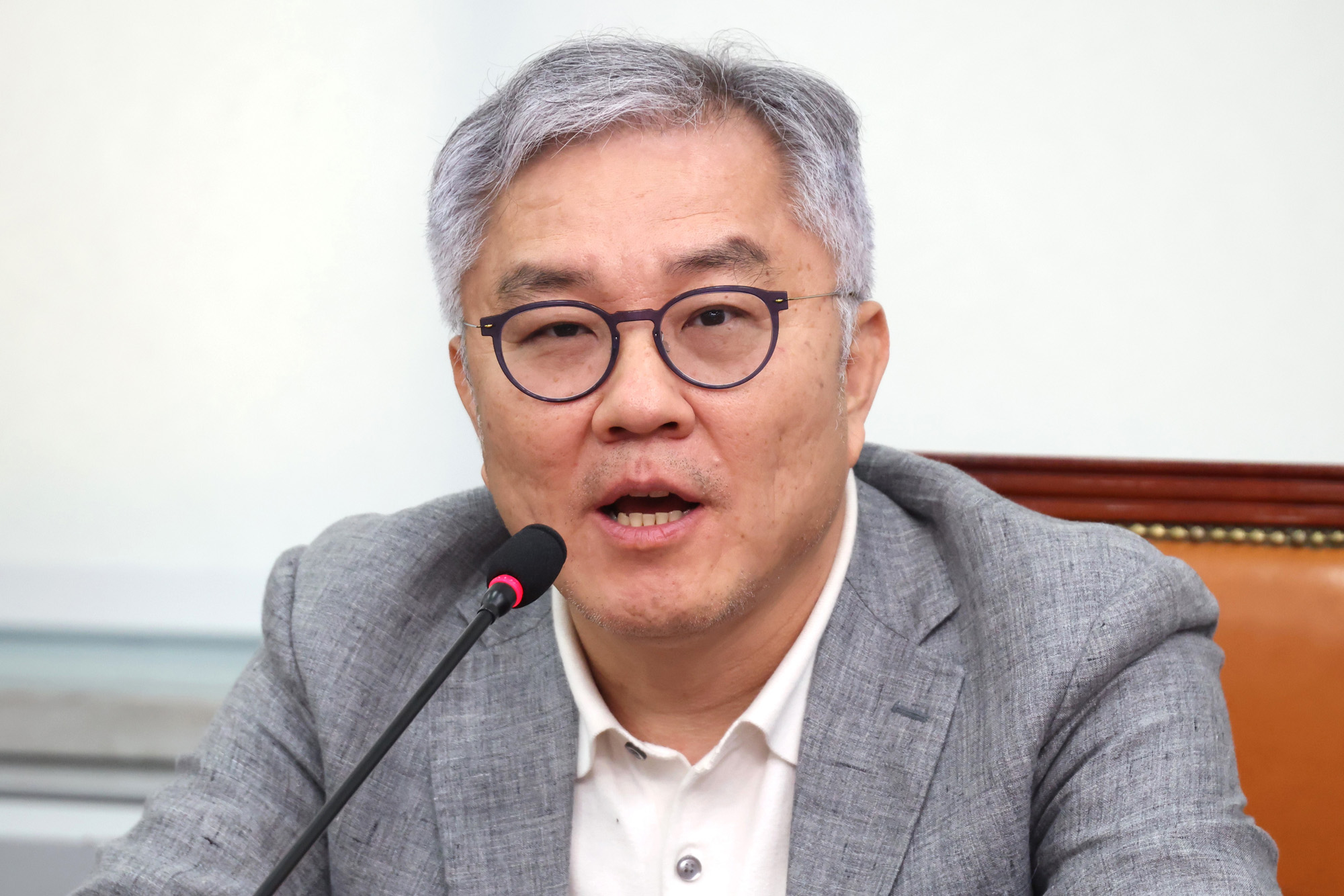 정치;국회;더불어민주당 최고위원회의;최강욱