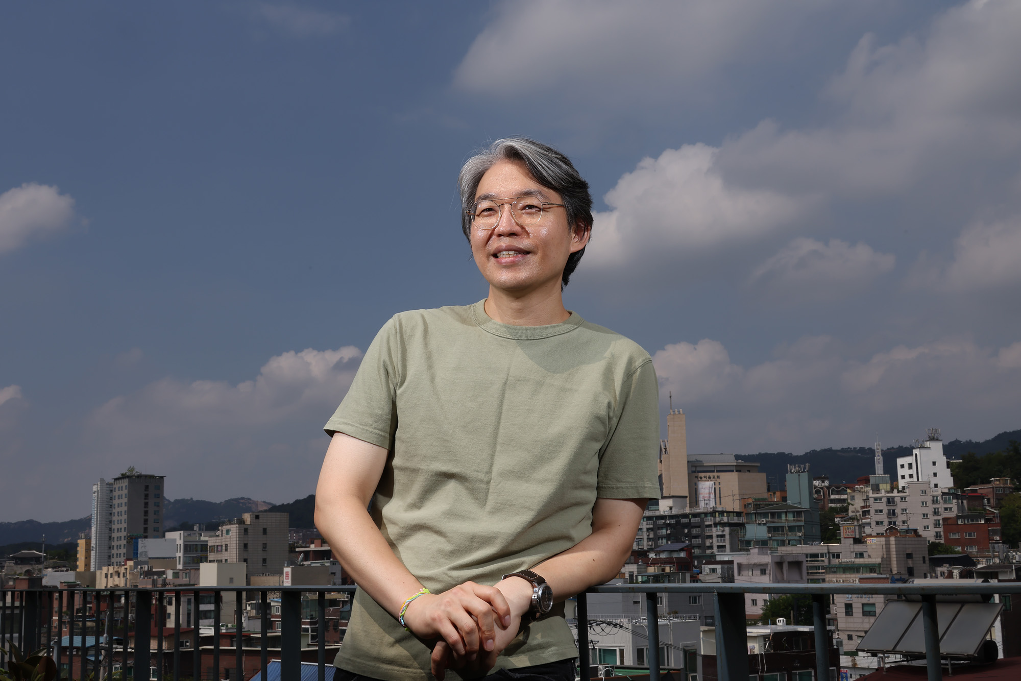 아워레이보;이정형;프로필;브랜드비즈;비즈한국