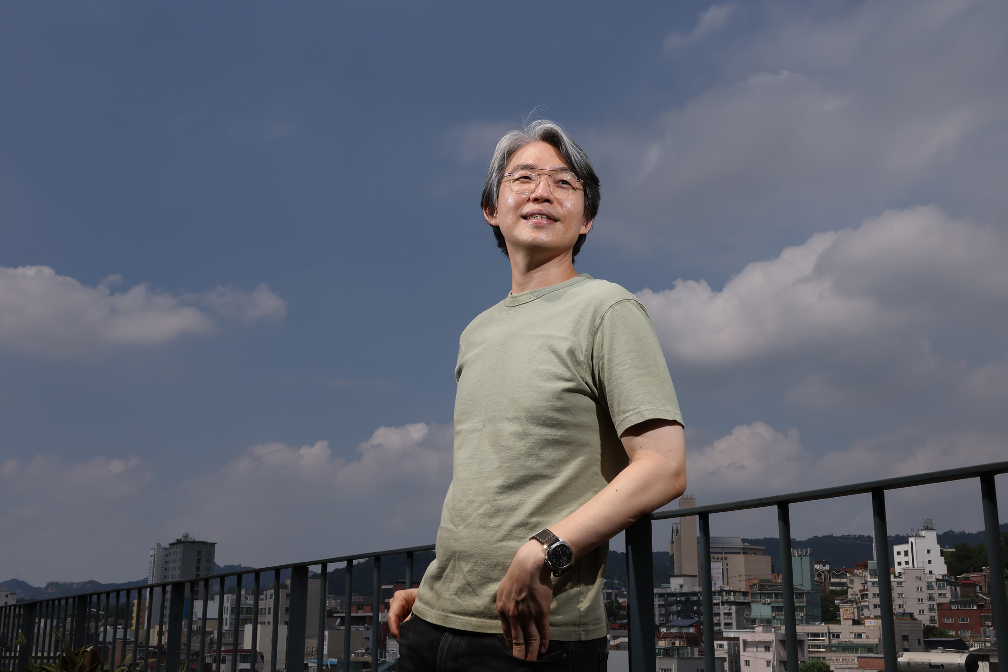 아워레이보;이정형;프로필;브랜드비즈;비즈한국