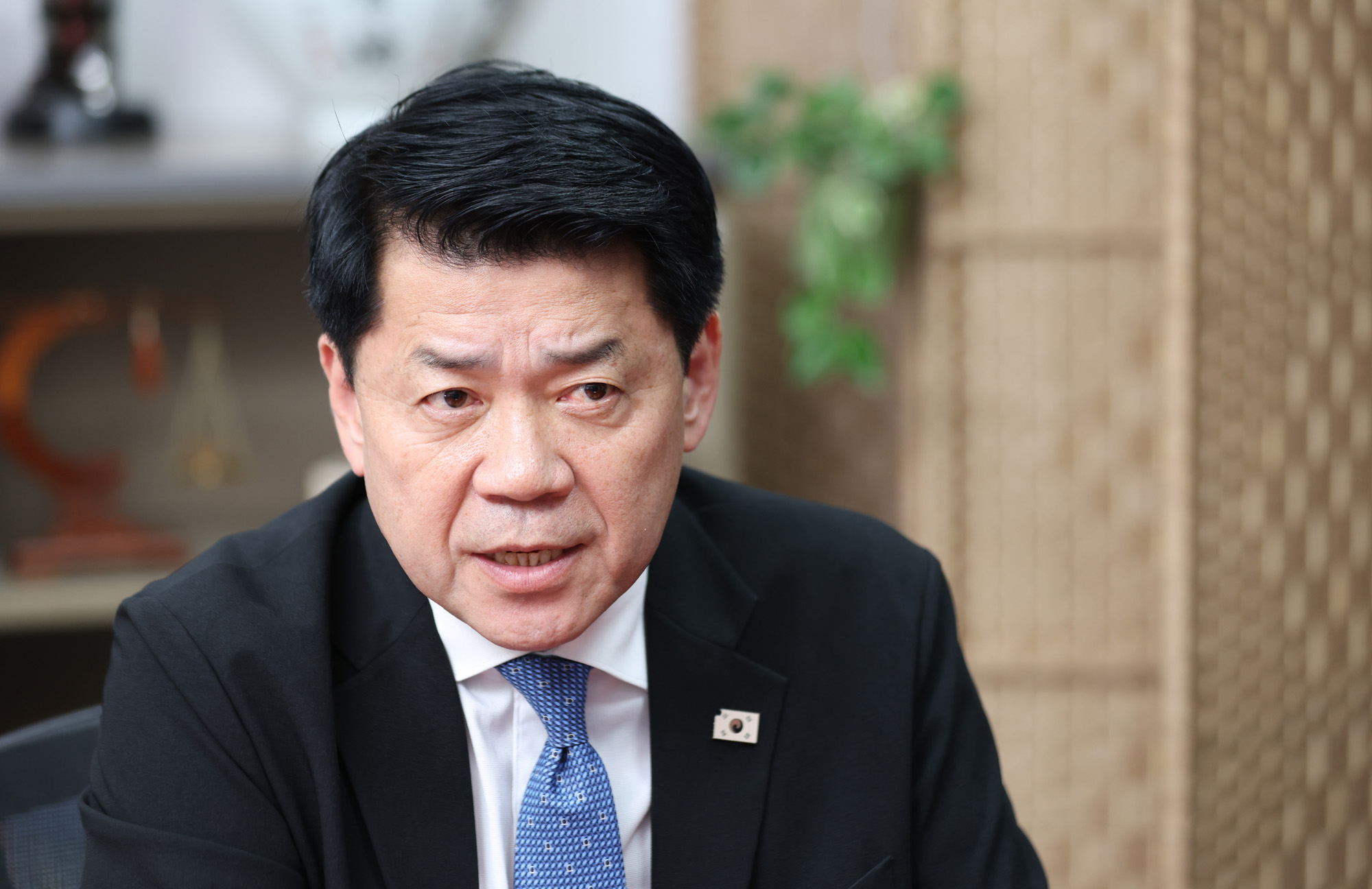 정치;국회;인터뷰;김준형