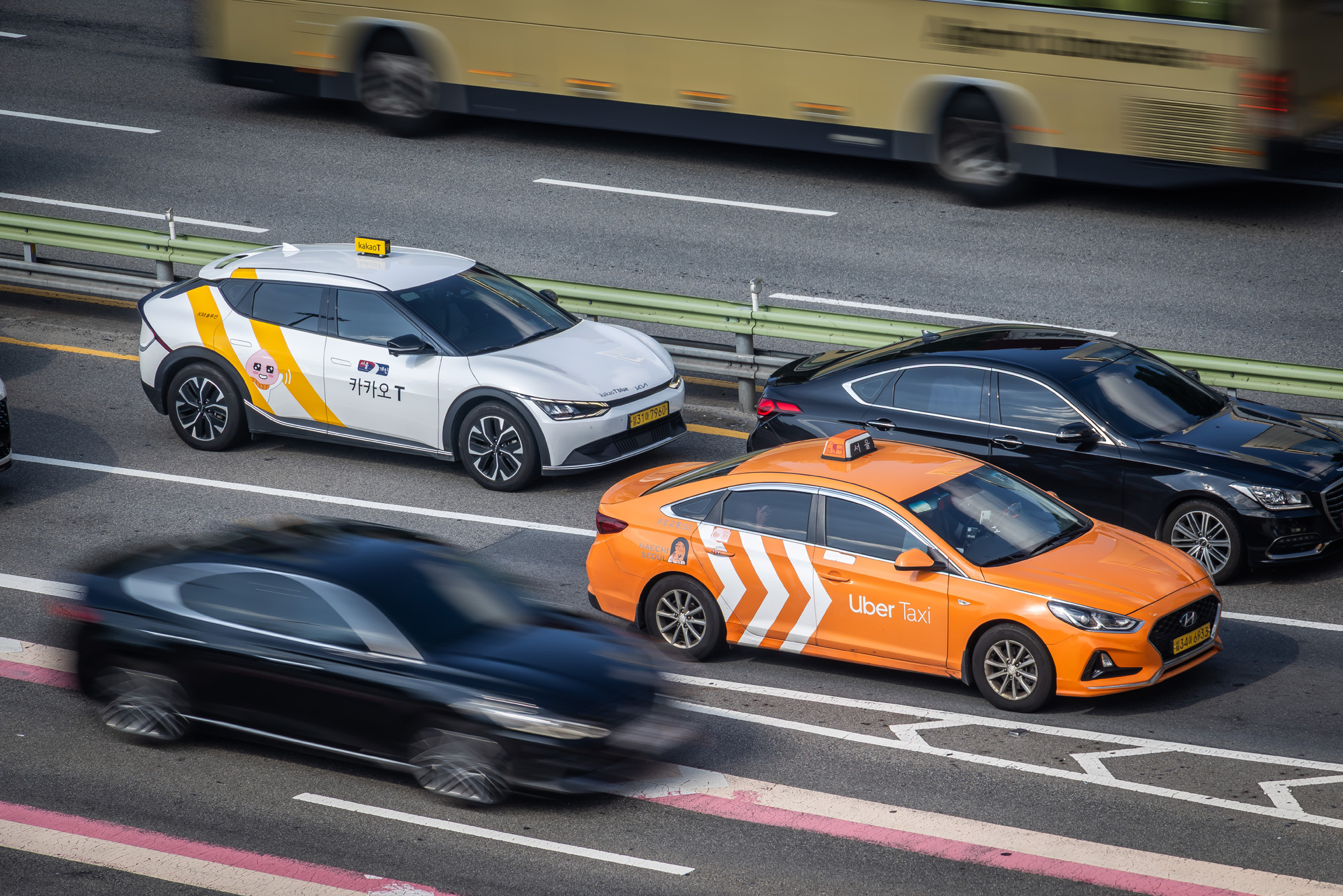 경제;기업;운송업;택시운송업;모빌리티;모빌리티멤버십전쟁;카카오T;우버택시;카카오택시;Uber택시