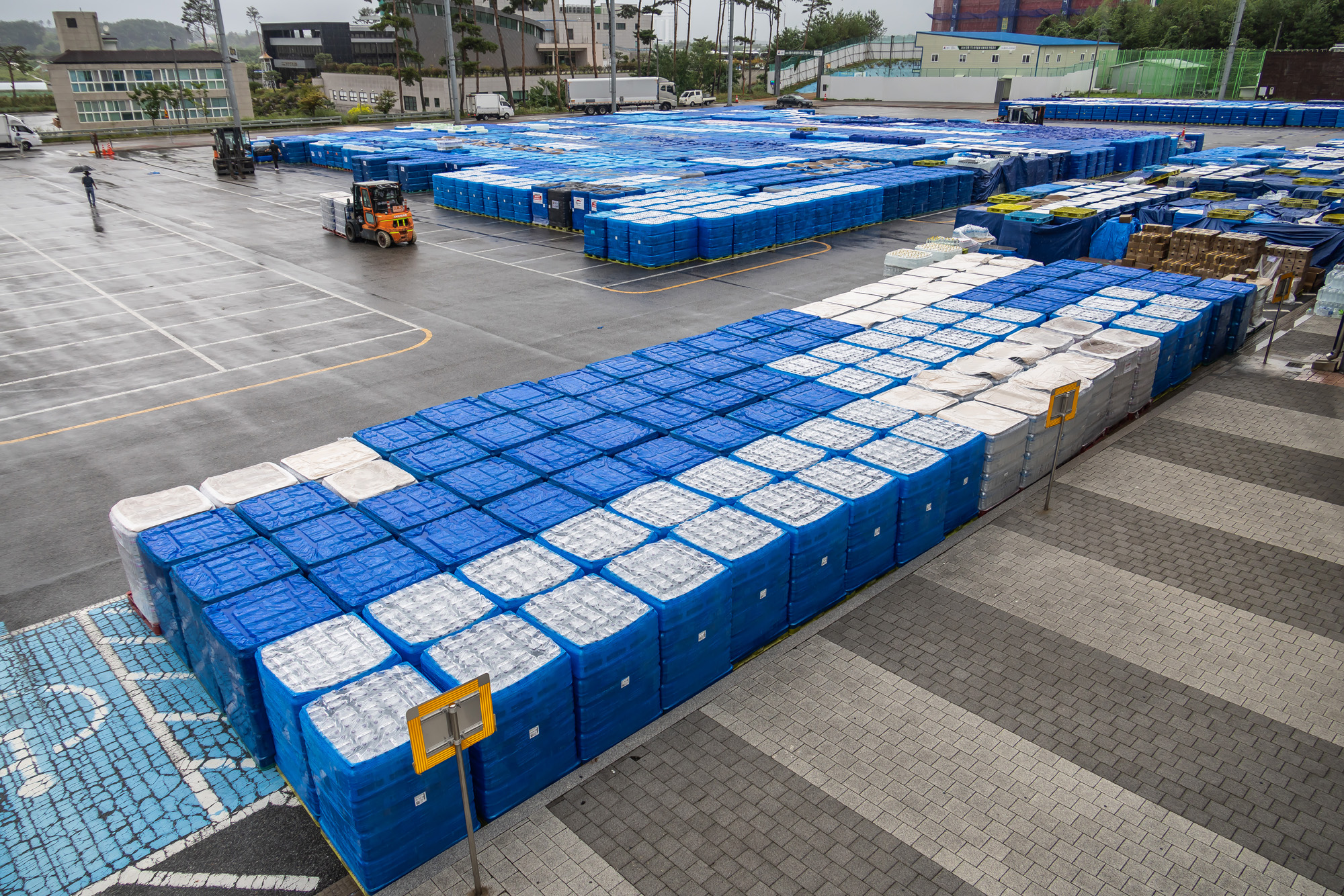 사회;자연재해;여름가뭄;사건사고;세태;강릉재난사태선포;강릉가뭄;강릉재난사태현장;강릉최악가뭄;강릉아레나주차장생수;강릉대관령샘터