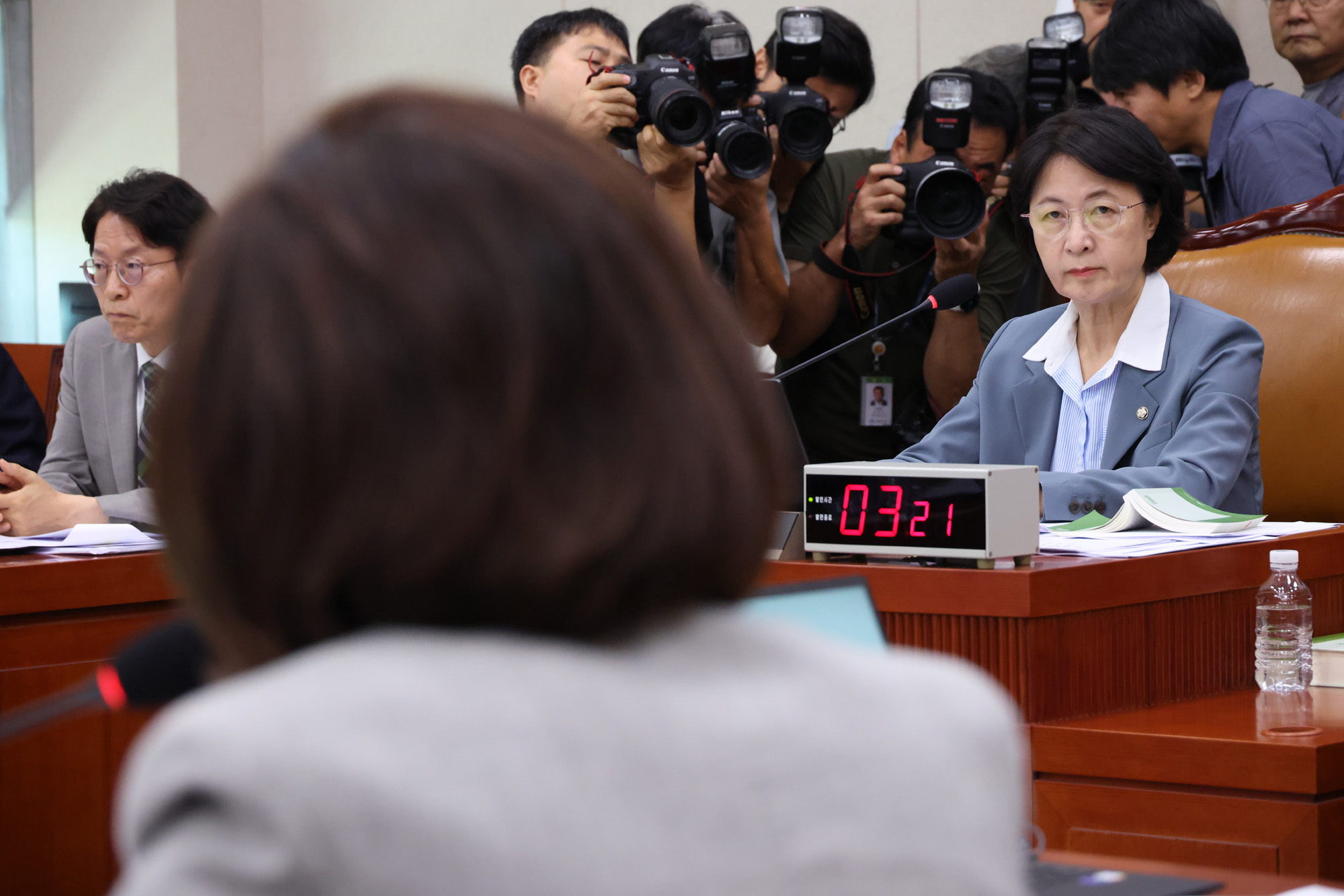 정치;국회;법제사법위원회;추미애