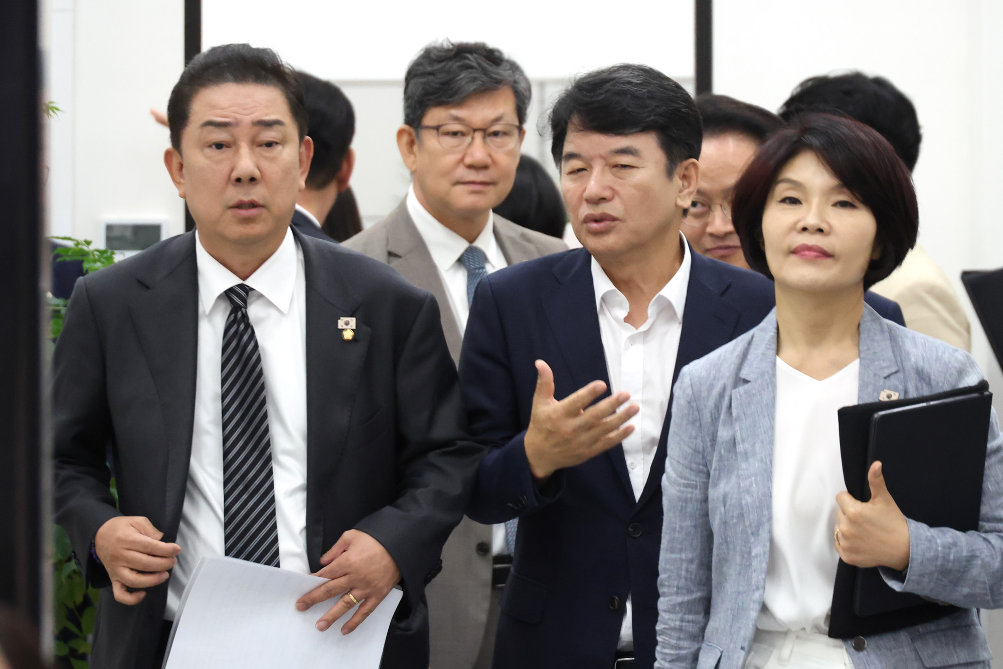 정치;국회;더불어민주당 정책조정회의;김병기 원내대표