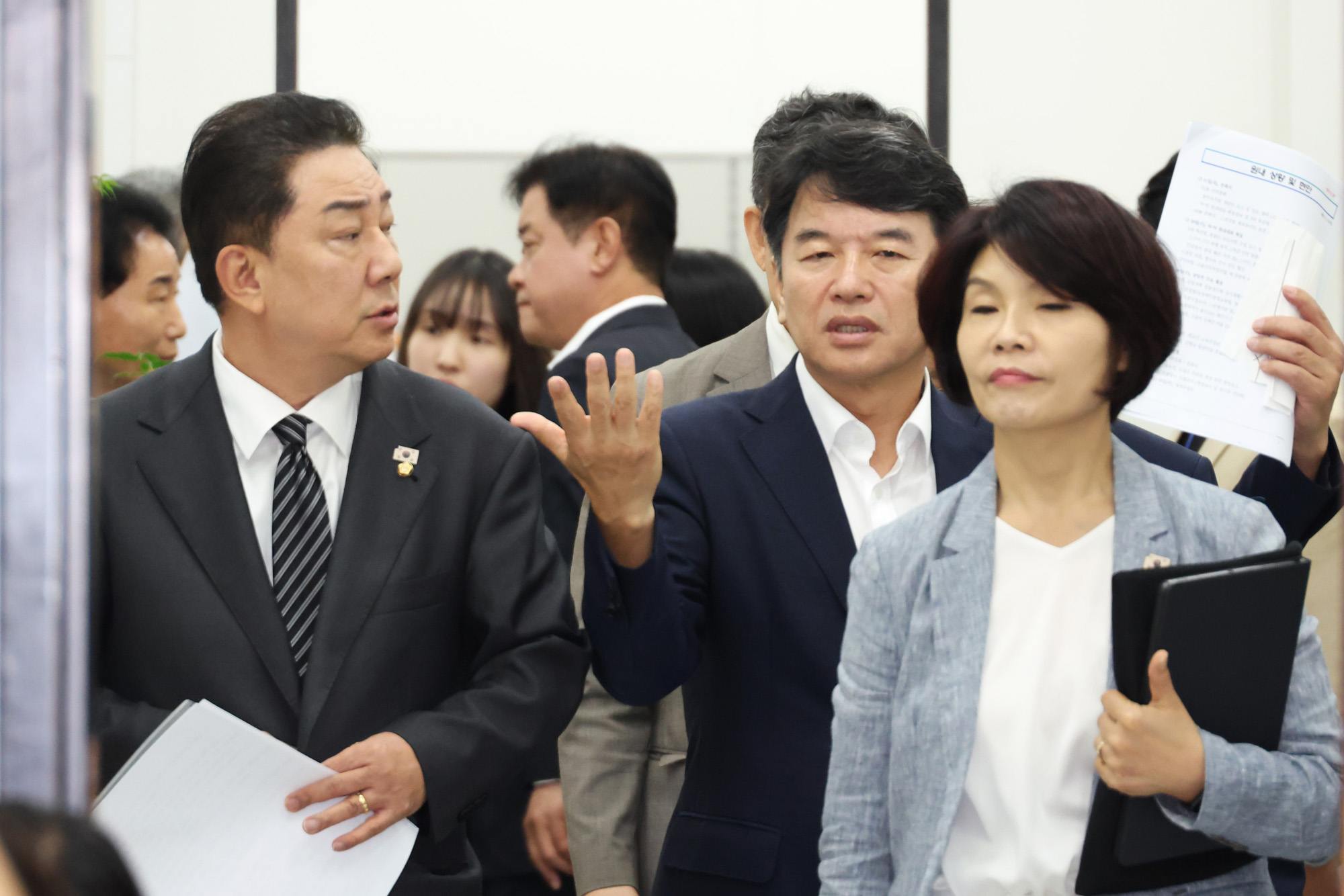 정치;국회;더불어민주당 정책조정회의;김병기 원내대표