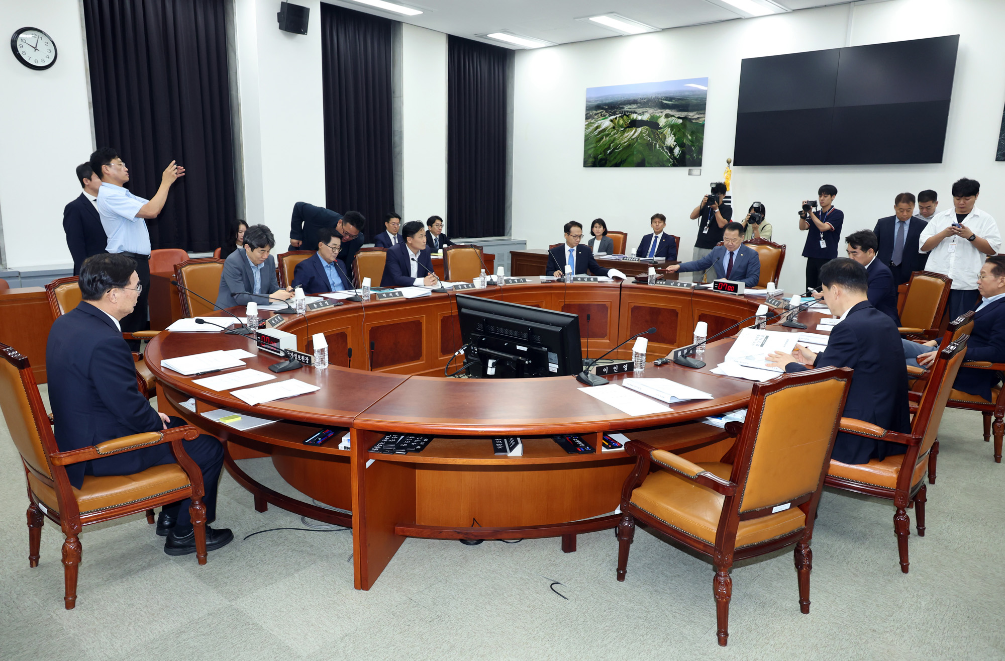 정치;국회;정보위원회;이종석 국가정보원장;국정원장