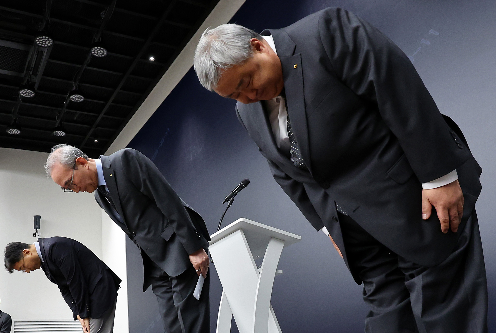 KT빌딩 본사 소액결제 사과