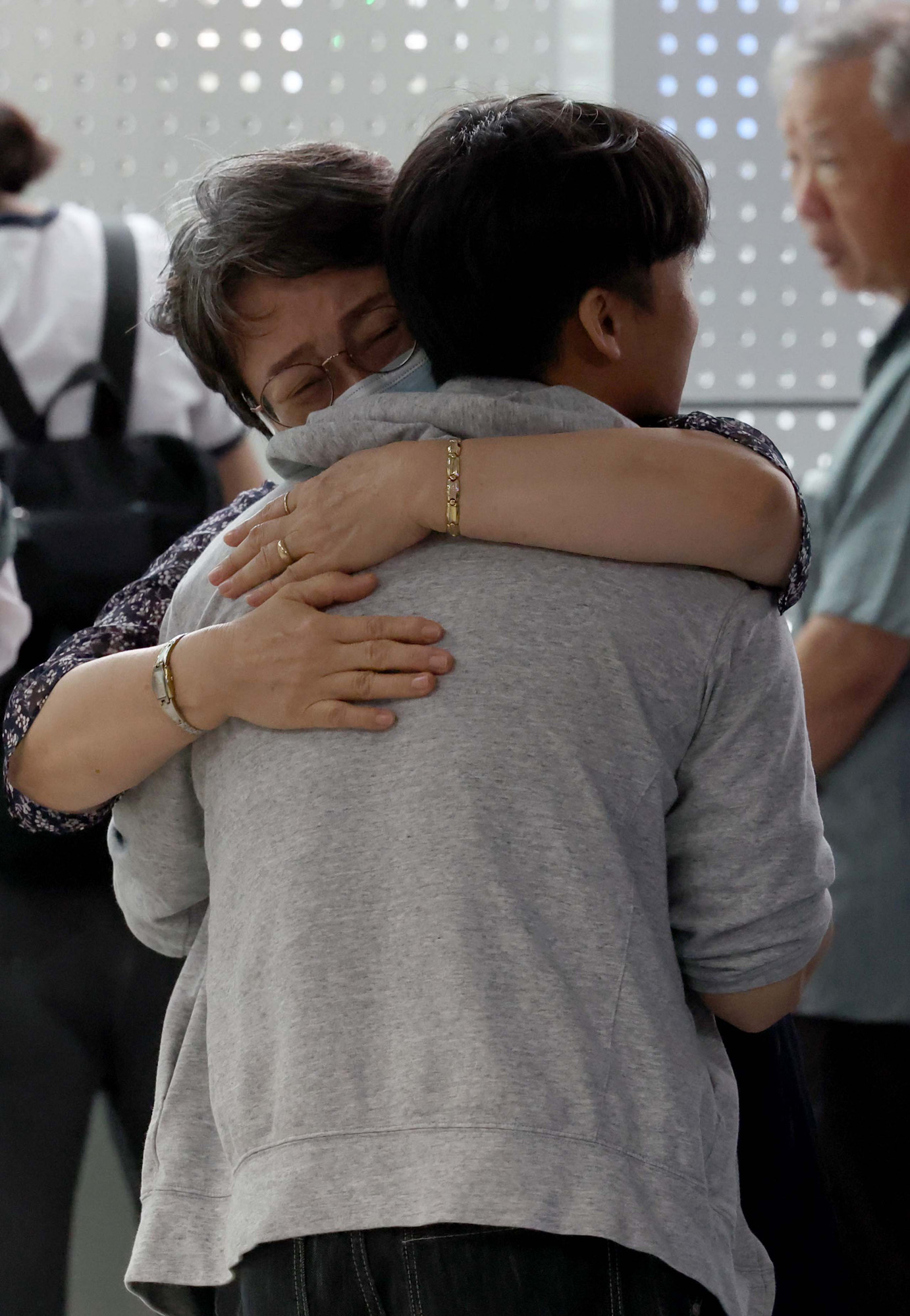 미국;포크스턴;이민세관단속국;구금시설;석방;현대차;LG에너지솔루션;배터리공장;구금한국인석방;인천공항;아틀란타