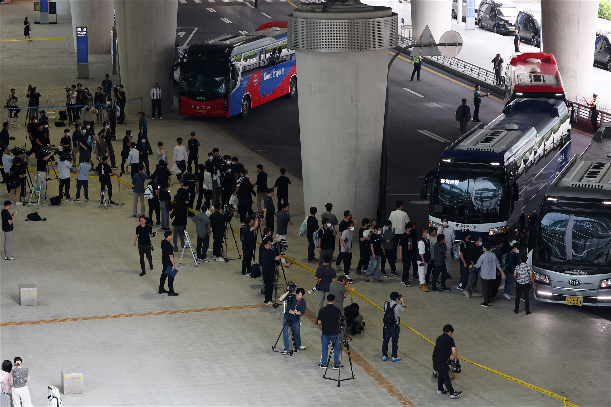 미국;포크스턴;이민세관단속국;구금시설;석방;현대차;LG에너지솔루션;배터리공장;구금한국인석방;인천공항;아틀란타