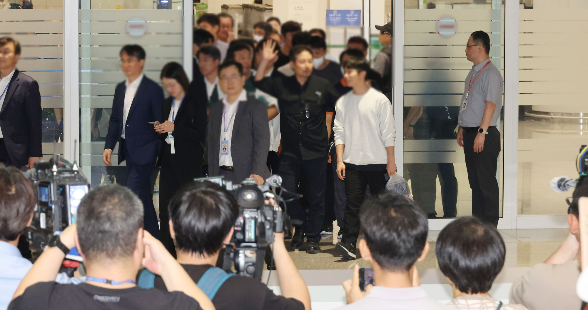 미국;포크스턴;이민세관단속국;구금시설;석방;현대차;LG에너지솔루션;배터리공장;구금한국인석방;인천공항;아틀란타