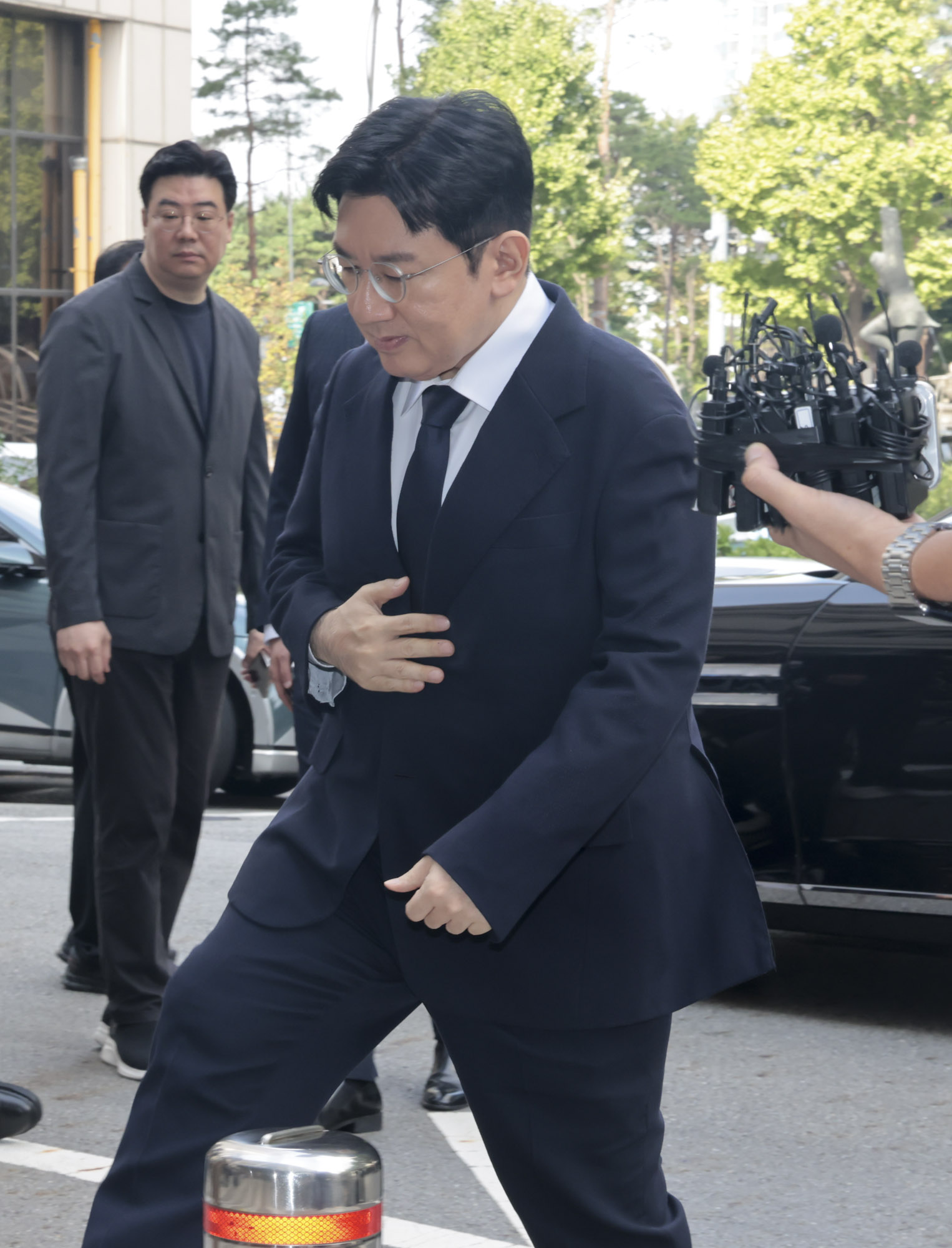 방시혁;방시혁하이브;방시혁재판;방시혁경찰;방시혁피의자;방시혁마포경찰청