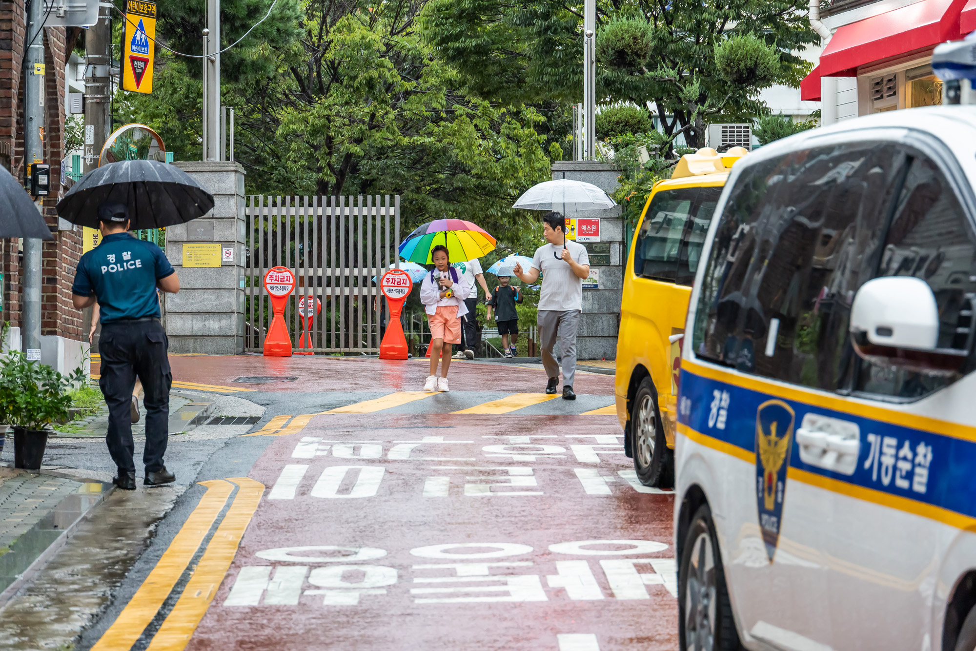 사회;사건사고;납치사고;초등학생납치;초등학생유인사건;경찰예방순찰;초등학교앞경찰순찰