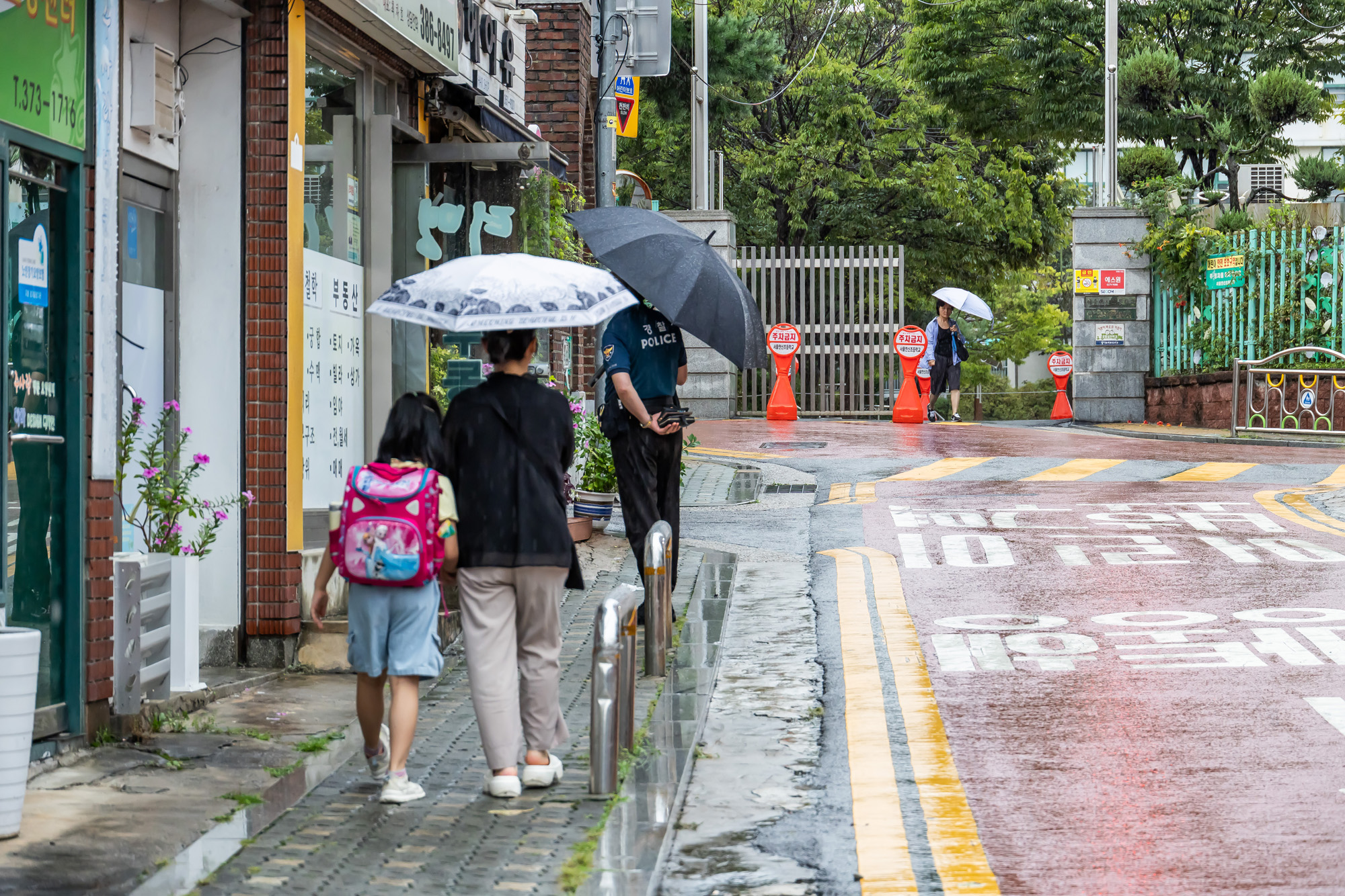 사회;사건사고;납치사고;초등학생납치;초등학생유인사건;경찰예방순찰;초등학교앞경찰순찰