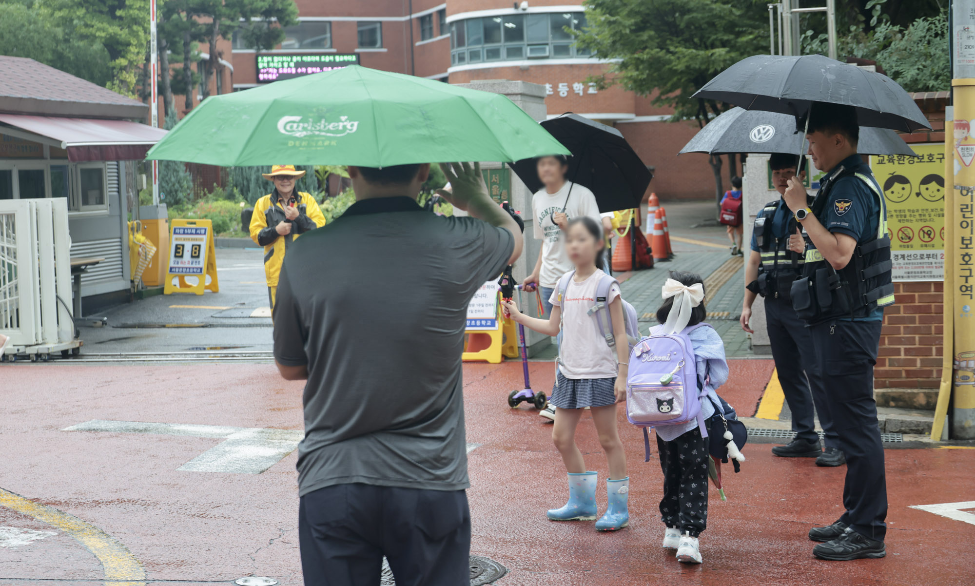 초등학생납치;초등학교납치;초등학생유인;초등학교경찰