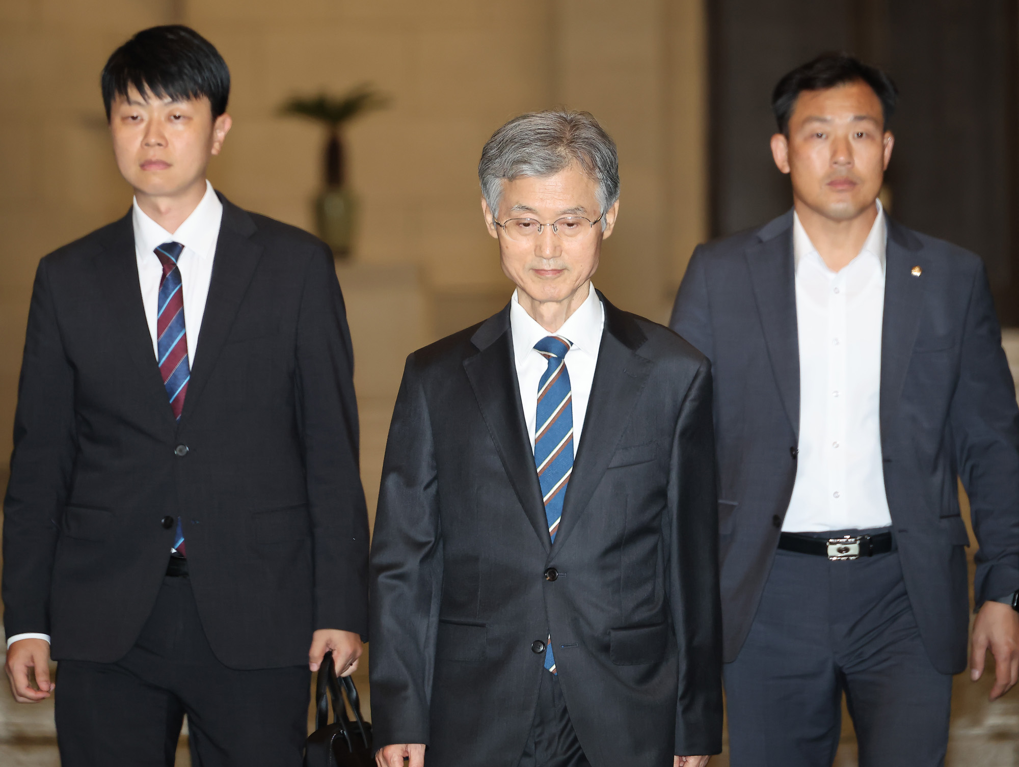 조희대 대법원장 대법원 청사 퇴근