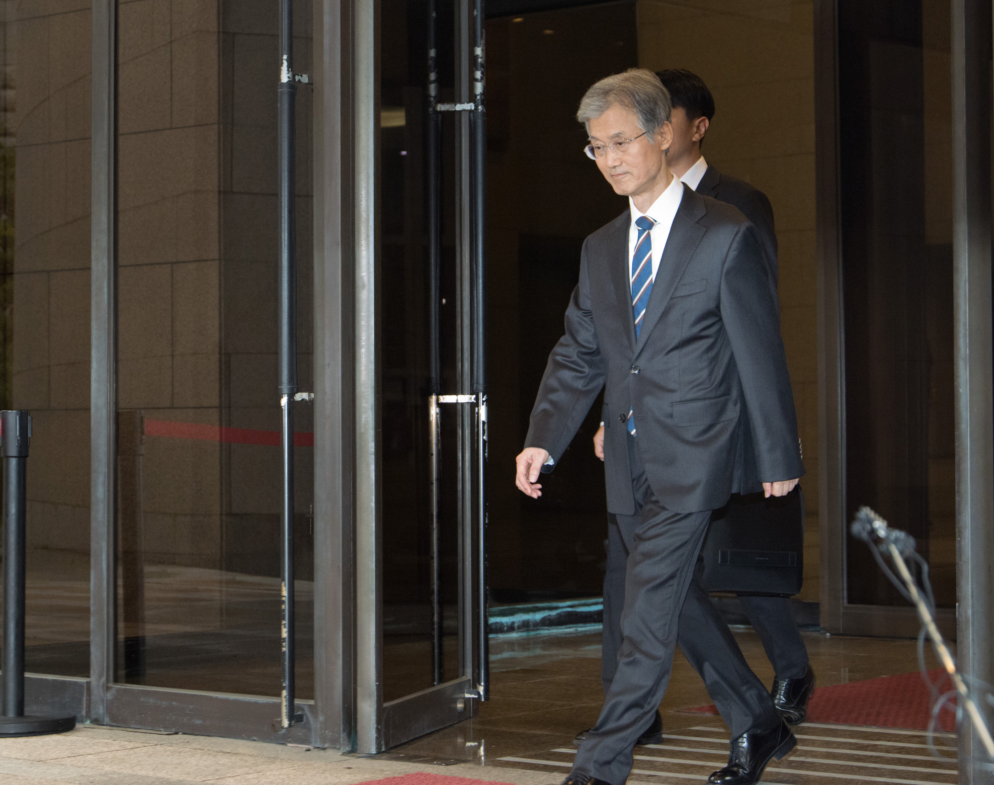 정치;사법부;대법원;조희대;대법원장;퇴근