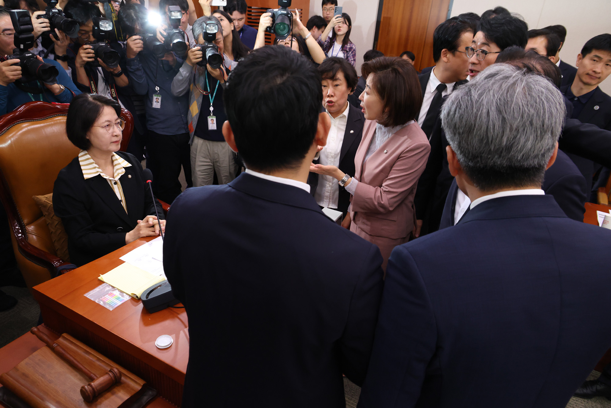 정치;국회;법제사법위원회;검찰개혁 입법청문회;추미애;나경원