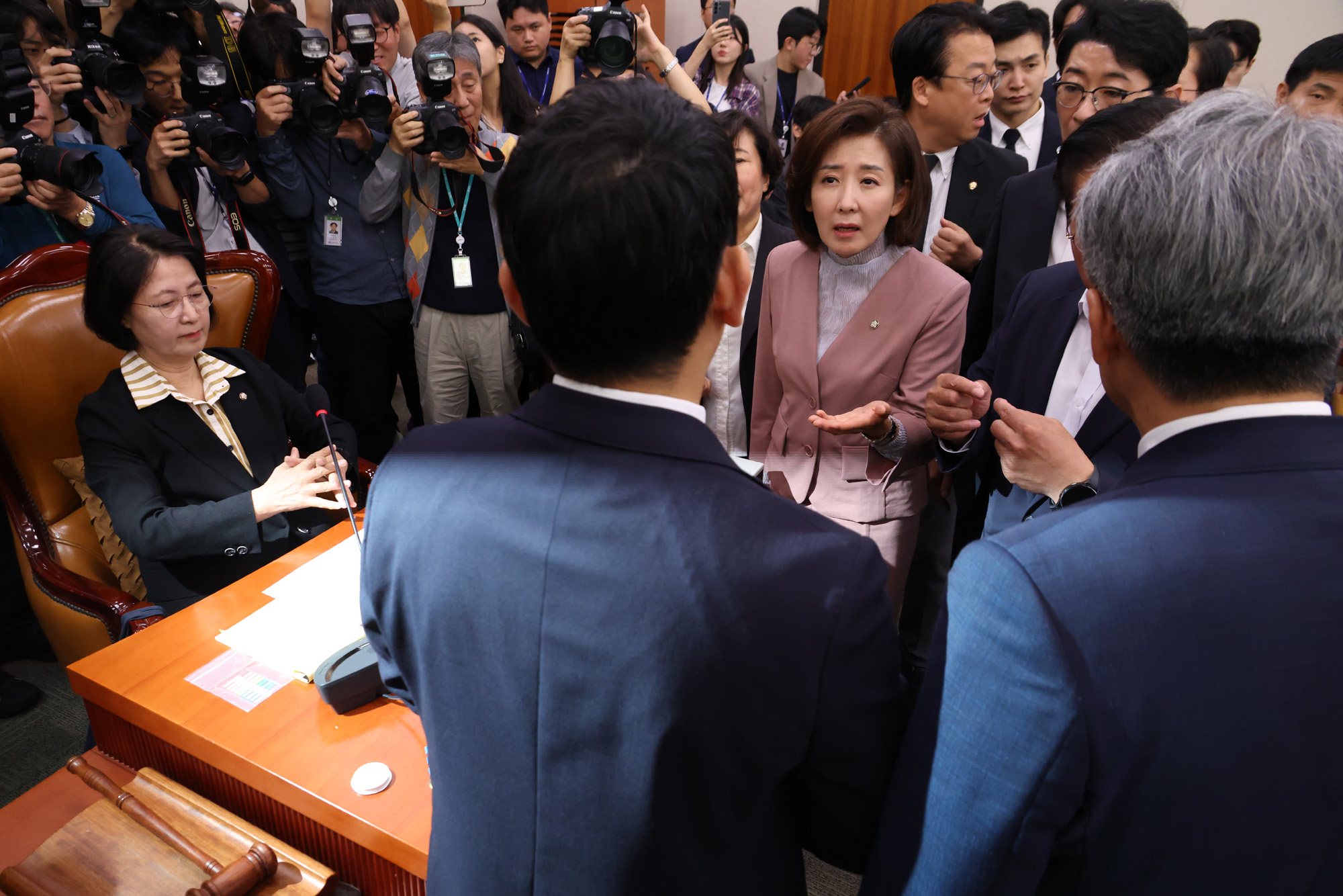 정치;국회;법제사법위원회;검찰개혁 입법청문회;추미애;나경원