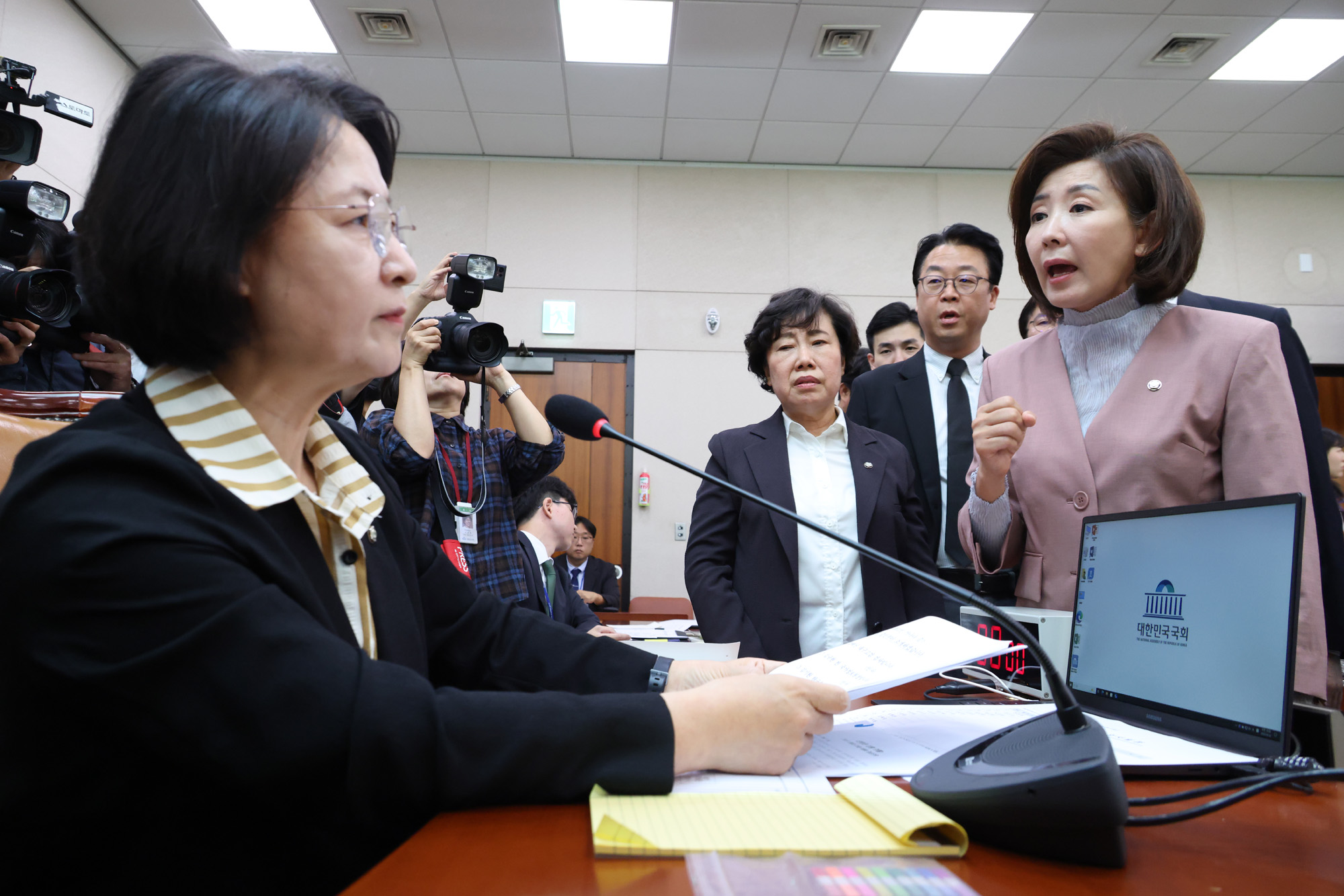 정치;국회;법제사법위원회;검찰개혁 입법청문회;추미애;나경원