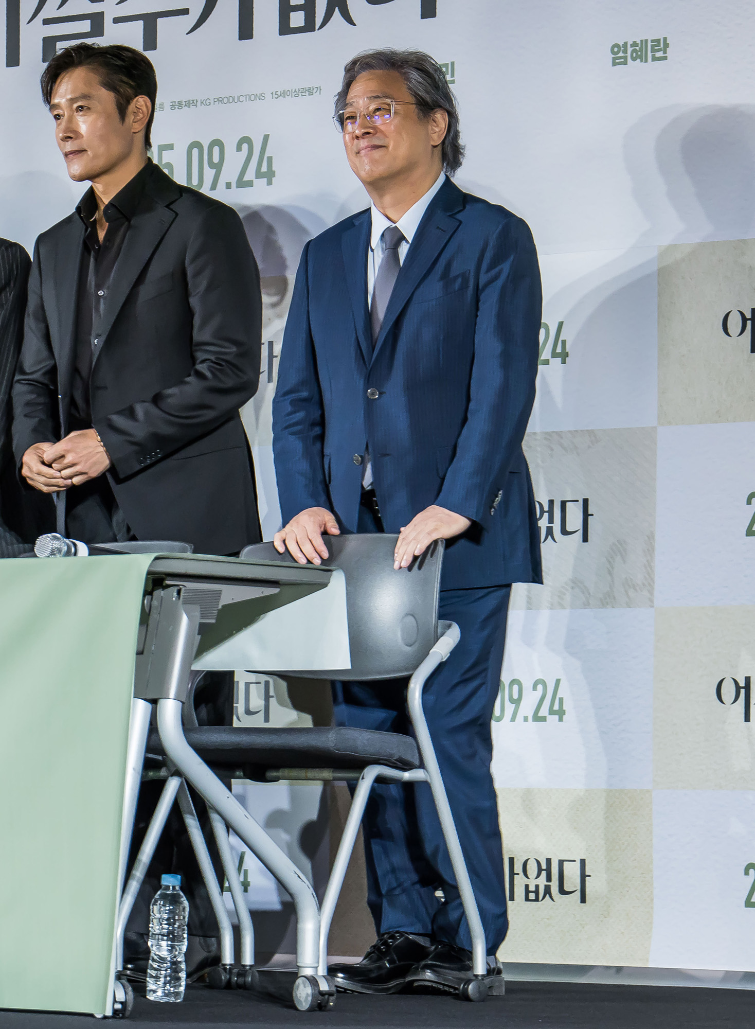 연예;영화;한국영화;어쩔수가없다;CGV아이파크몰점;박찬욱감독;이병헌;손예진;박희순;이성민;염혜란