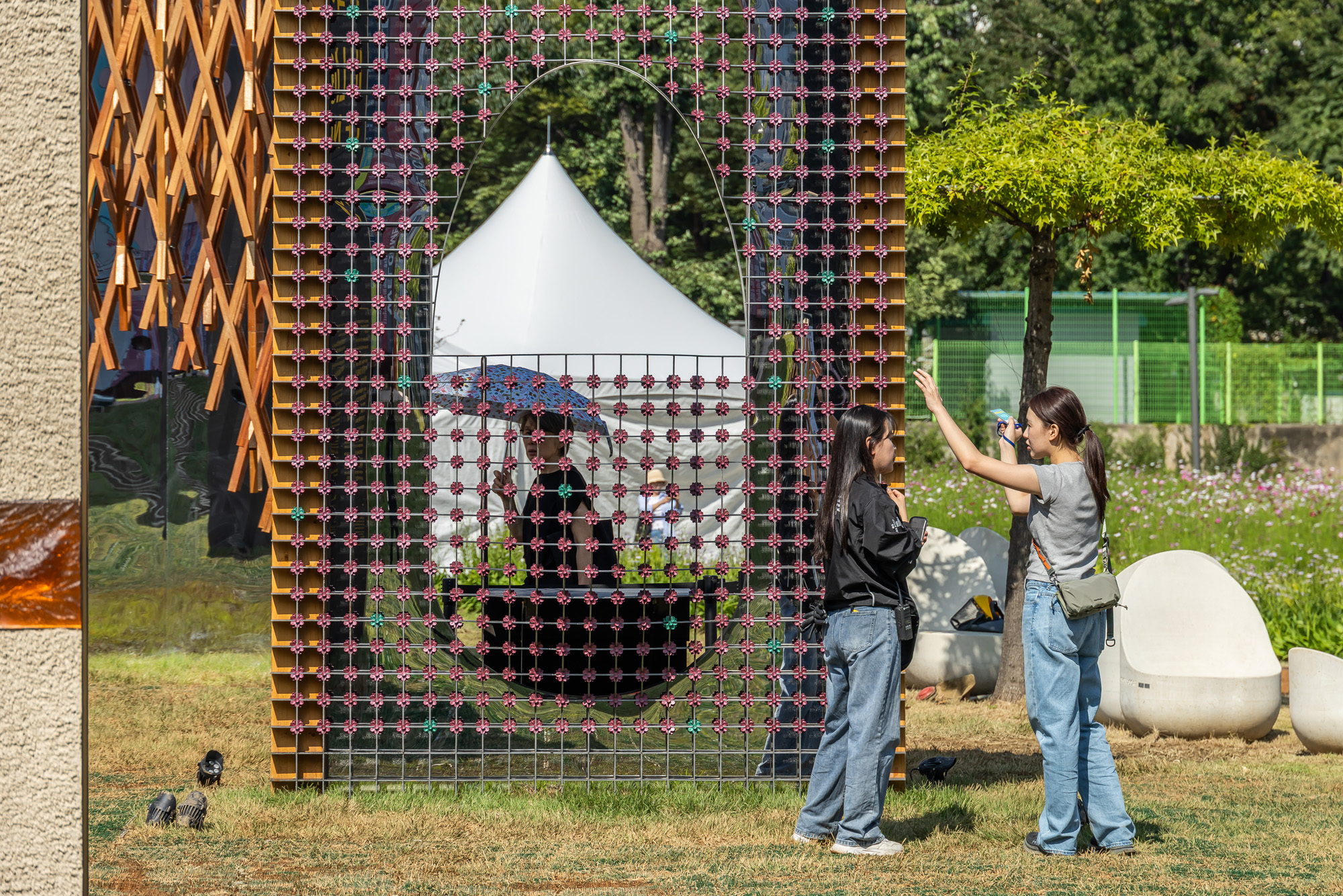 경제;행사;건축비엔날레;제5회서울도시건축비엔날레;열린송현녹지광장;예술작품