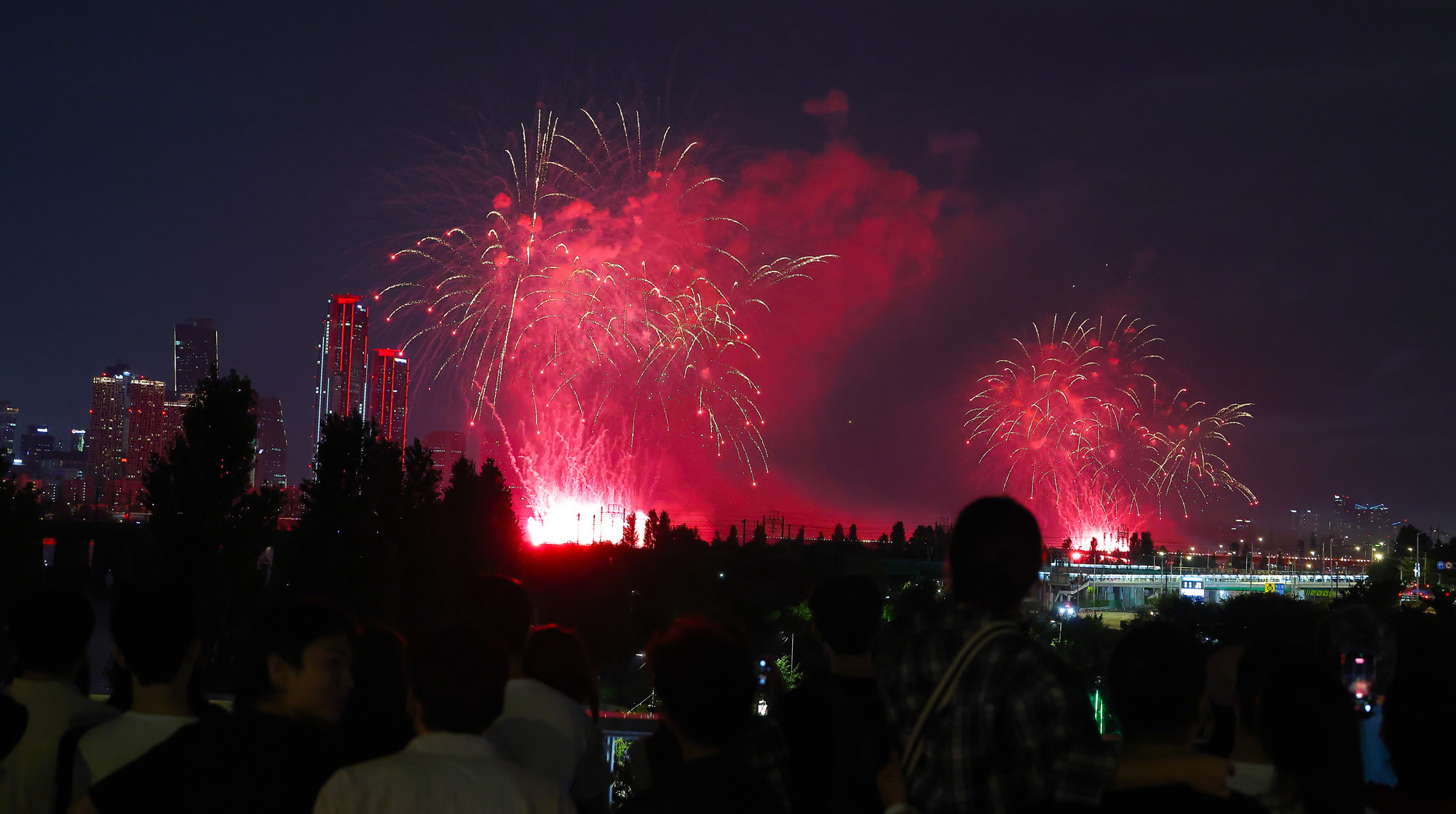 2025;서울세계불꽃축제;불꽃;한화;여의도