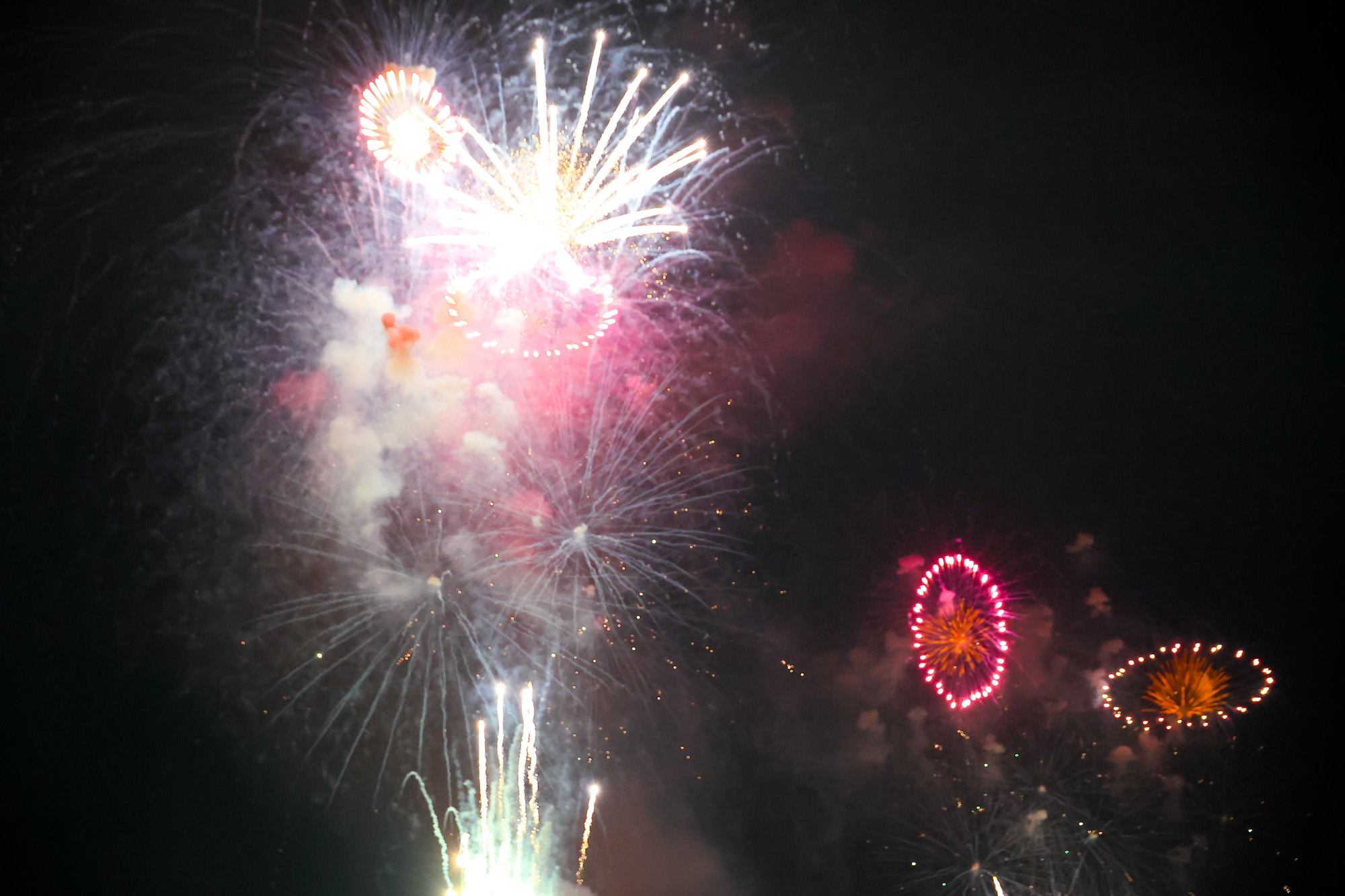 2025;서울세계불꽃축제;불꽃;한화;여의도