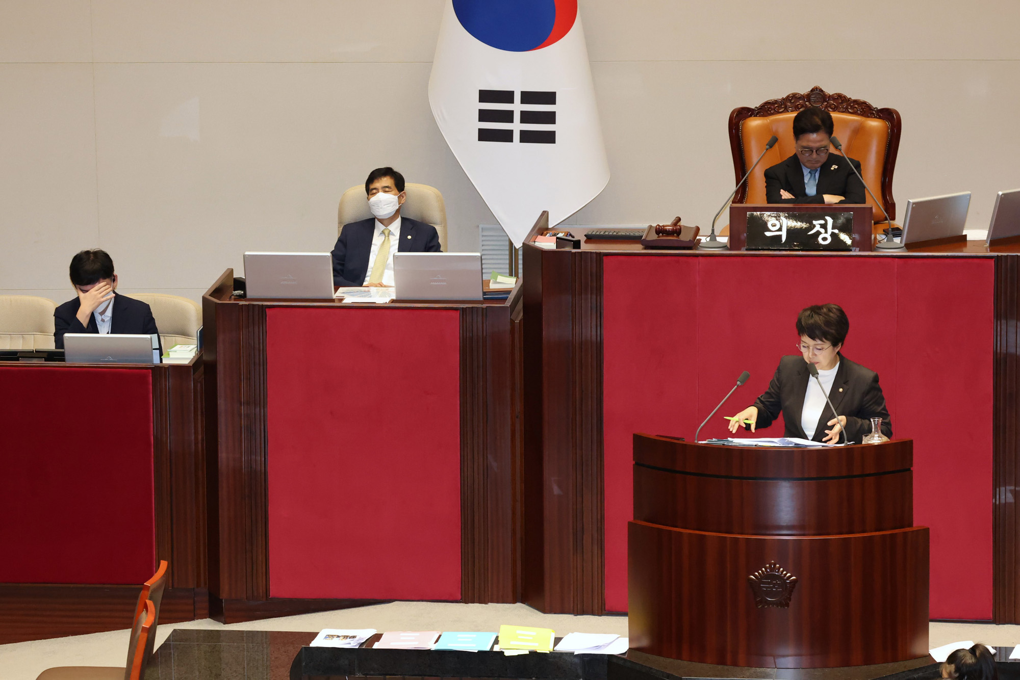 정치;국회;본회의;무제한토론;필리버스터;김은혜;우원식 국회의장