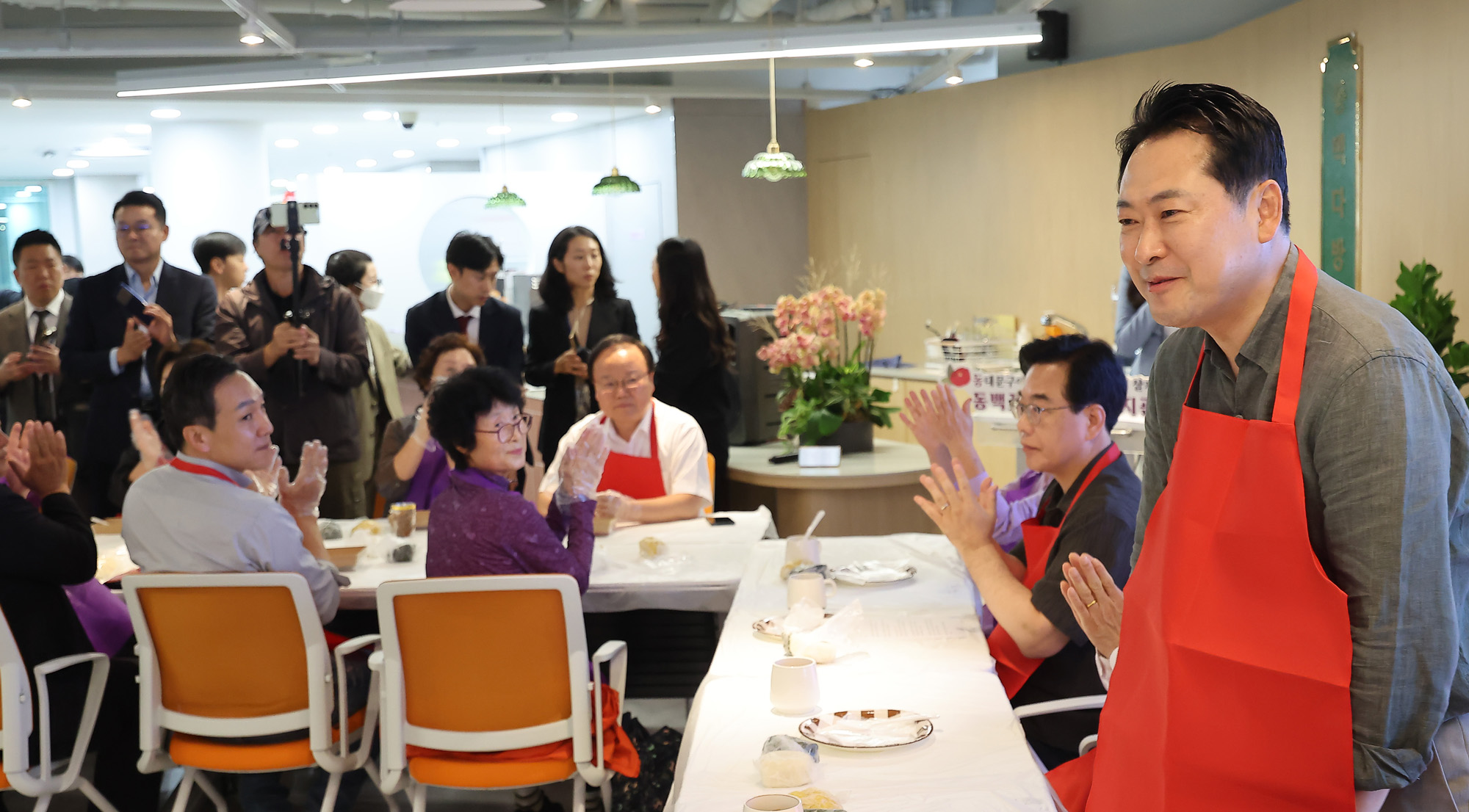 국민의힘;추석맞이;송편빚기;봉사활동;장동혁 송언석;노인복지관