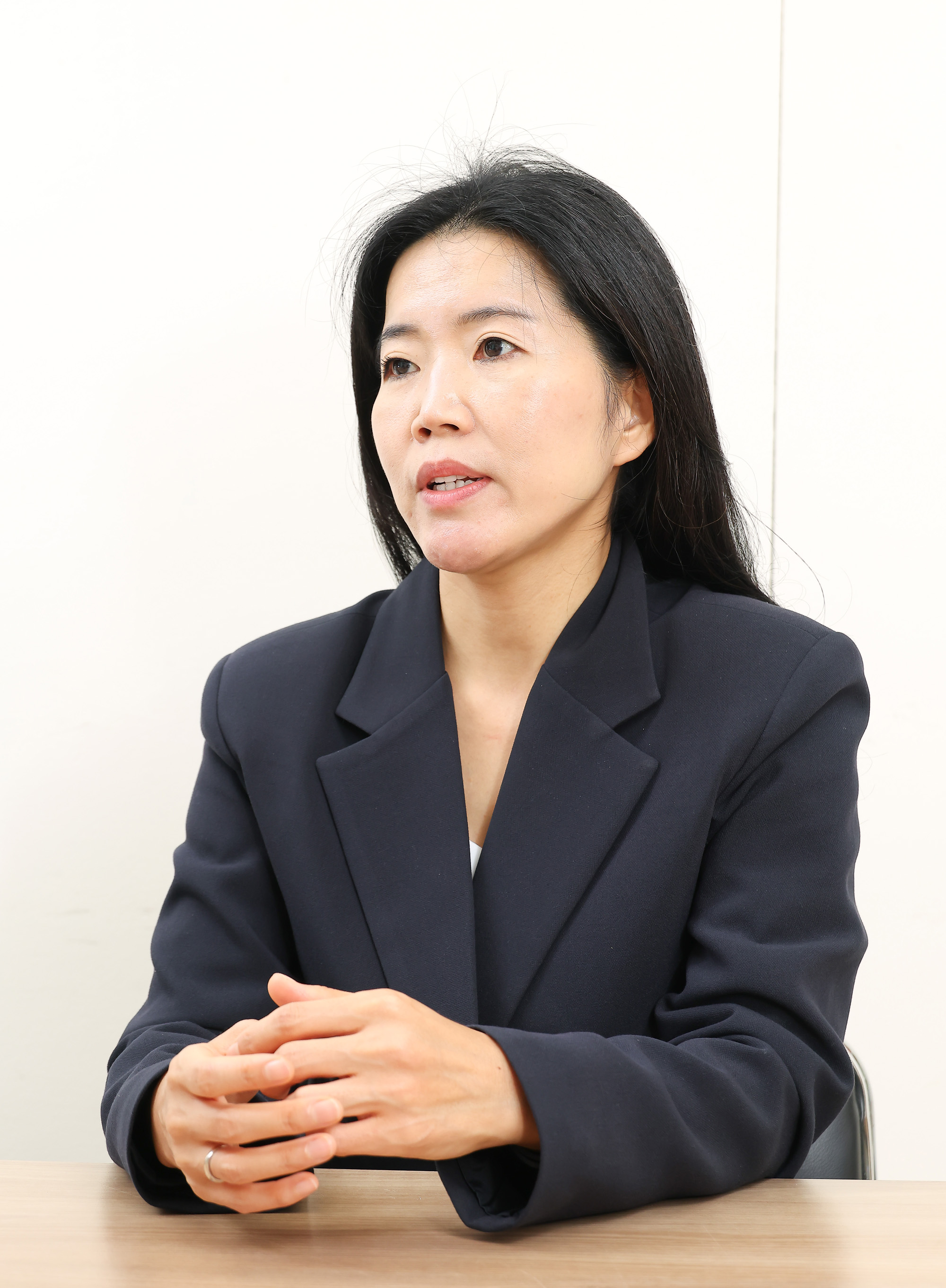 차세대 리더;윤지영;변호사;직장내 갑질;인터뷰;시사저널