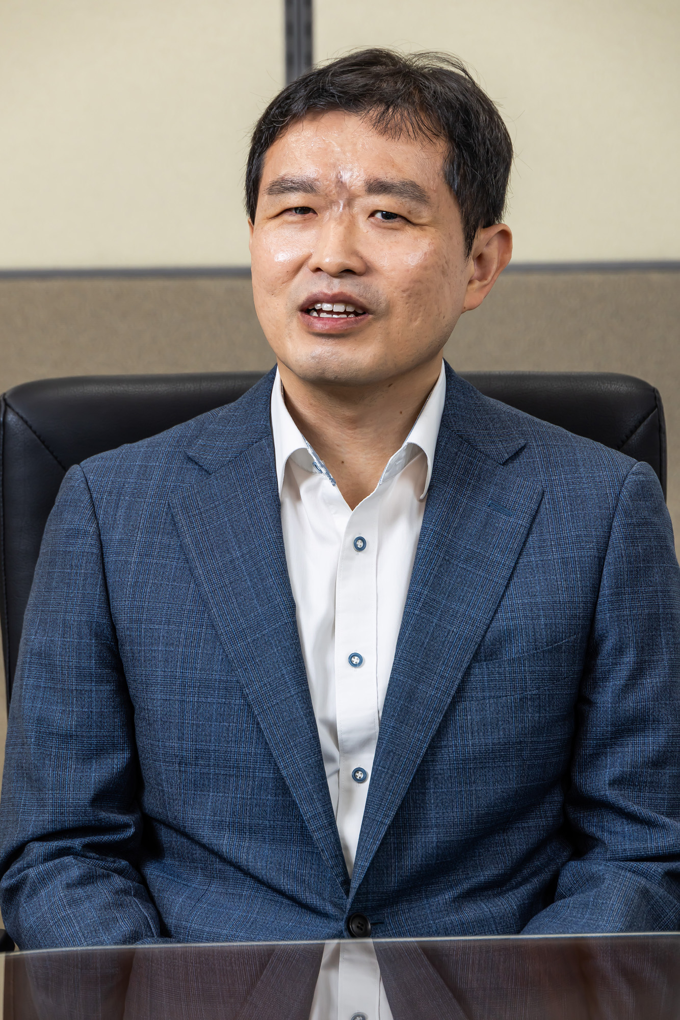 법조;인물;차세대리더;김동현;김동현판사;시각장애인판사;사법정책연구원;김동현사법정책연구위원